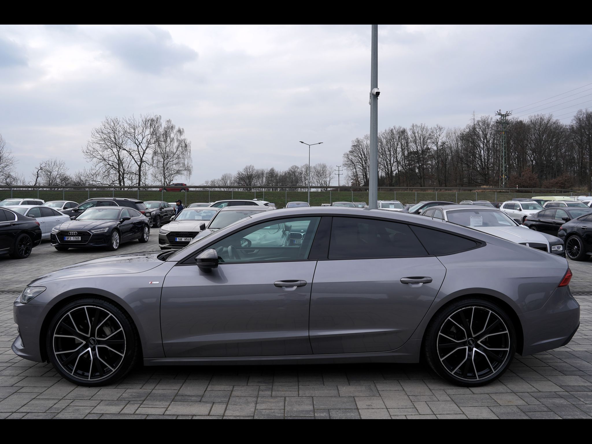 Audi A7, 50 Tdi S-tronic/Q/Sline/B&O/ČR - fotka 3