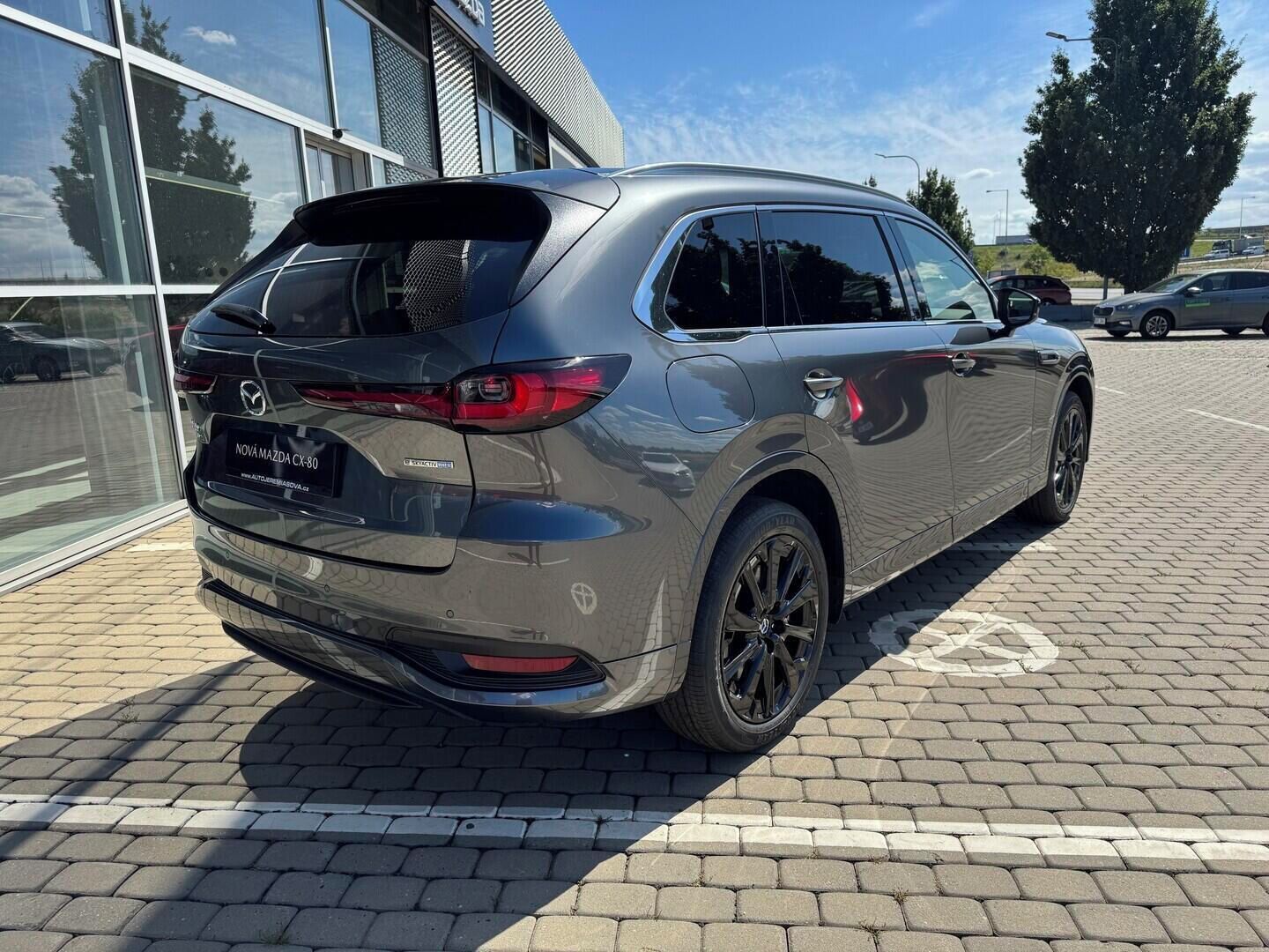 Mazda CX-80, AWD Homura Plus 2.5L e-Skyacti - fotka 5