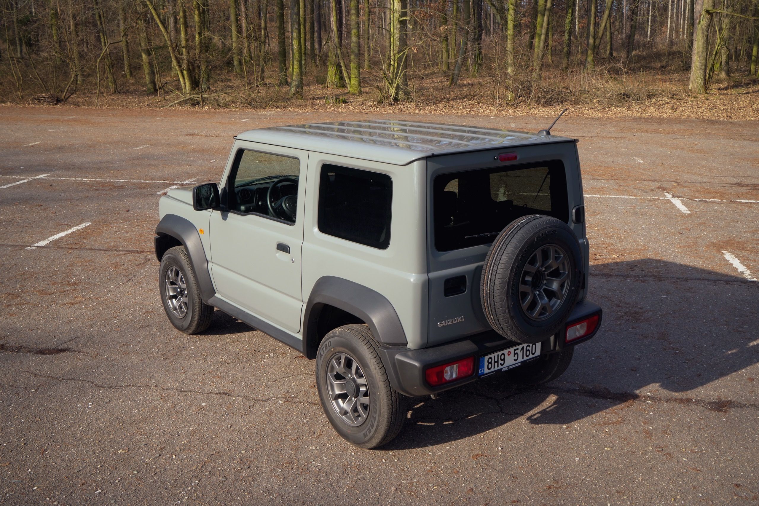 Suzuki Jimny, ESENCE 1.5 (4x4) manuál - fotka 5