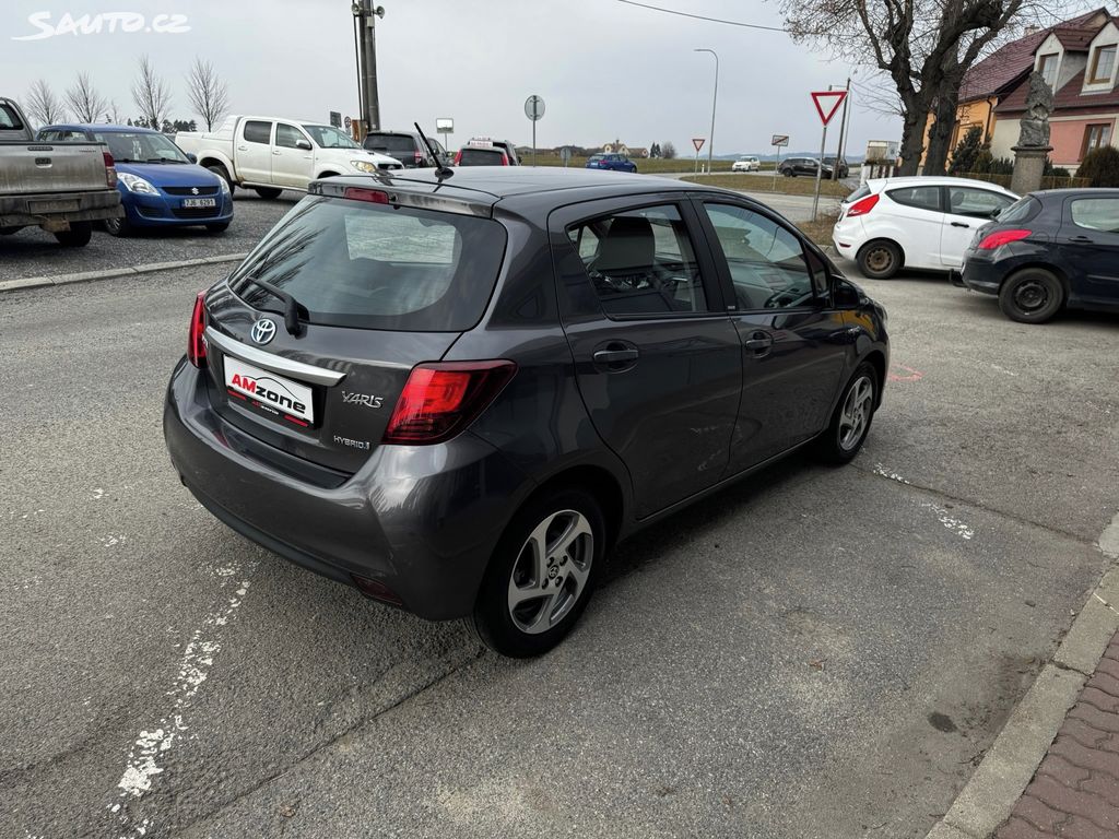Toyota Yaris, fotka 7