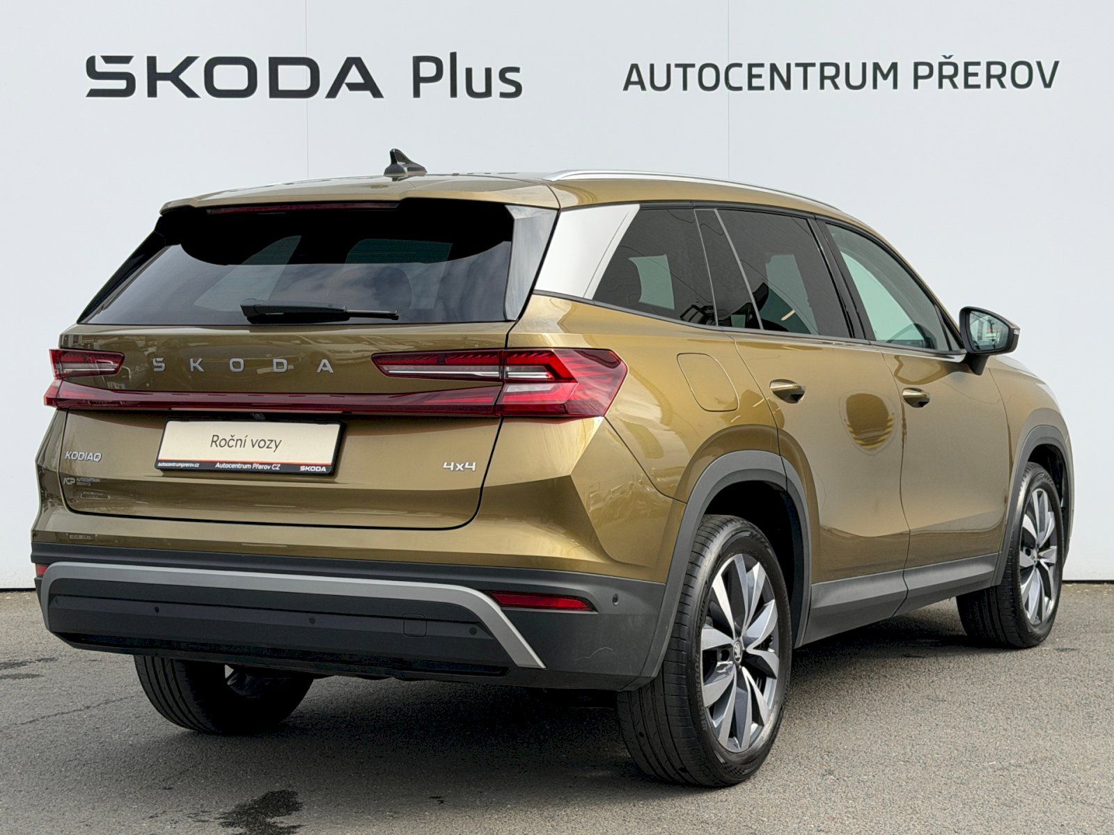 Škoda Kodiaq, 2.0 TDI 4x4 Exclusive Selectio - fotka 2