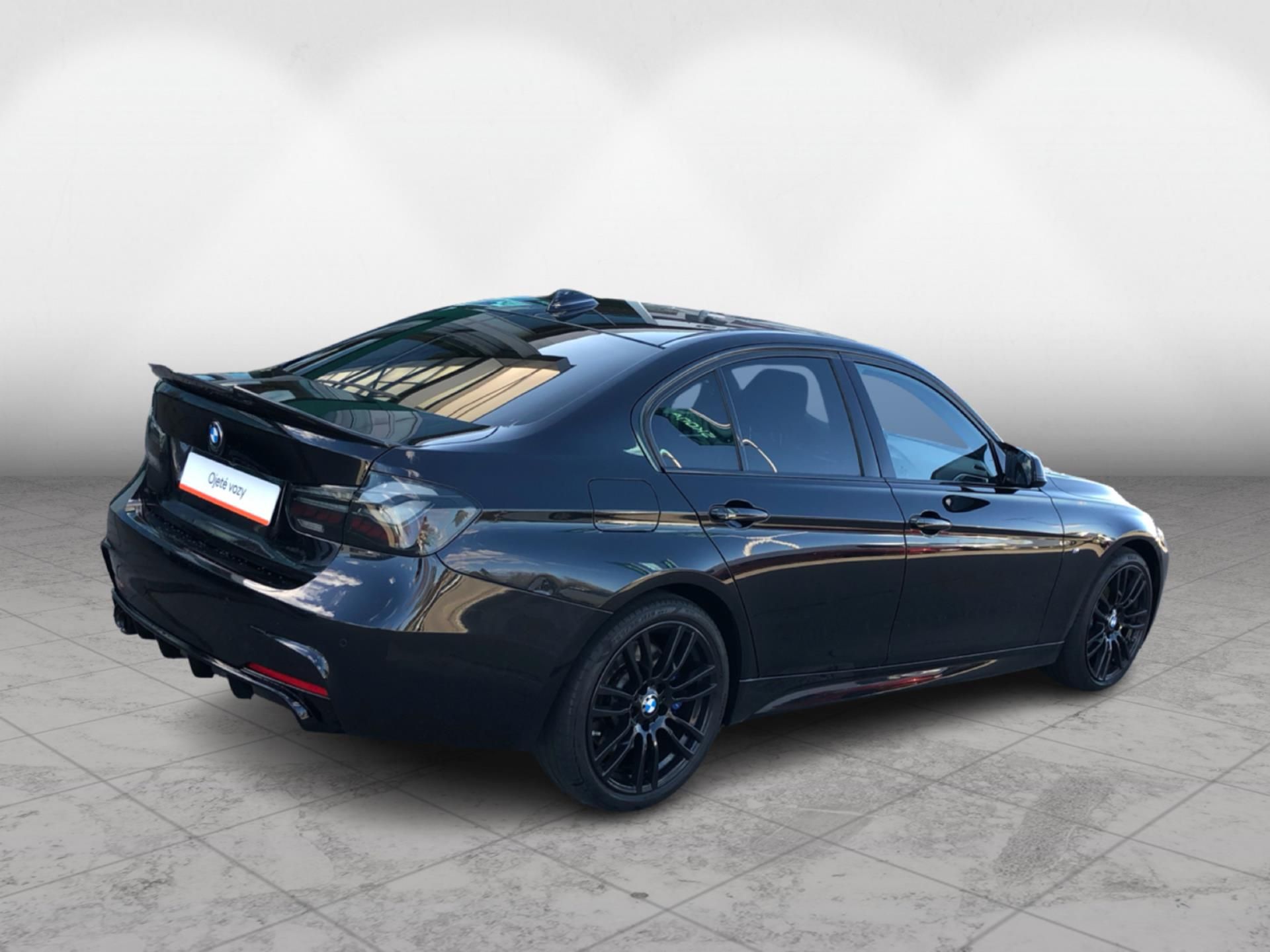 BMW Řada 3, d xDrive M paket - fotka 2