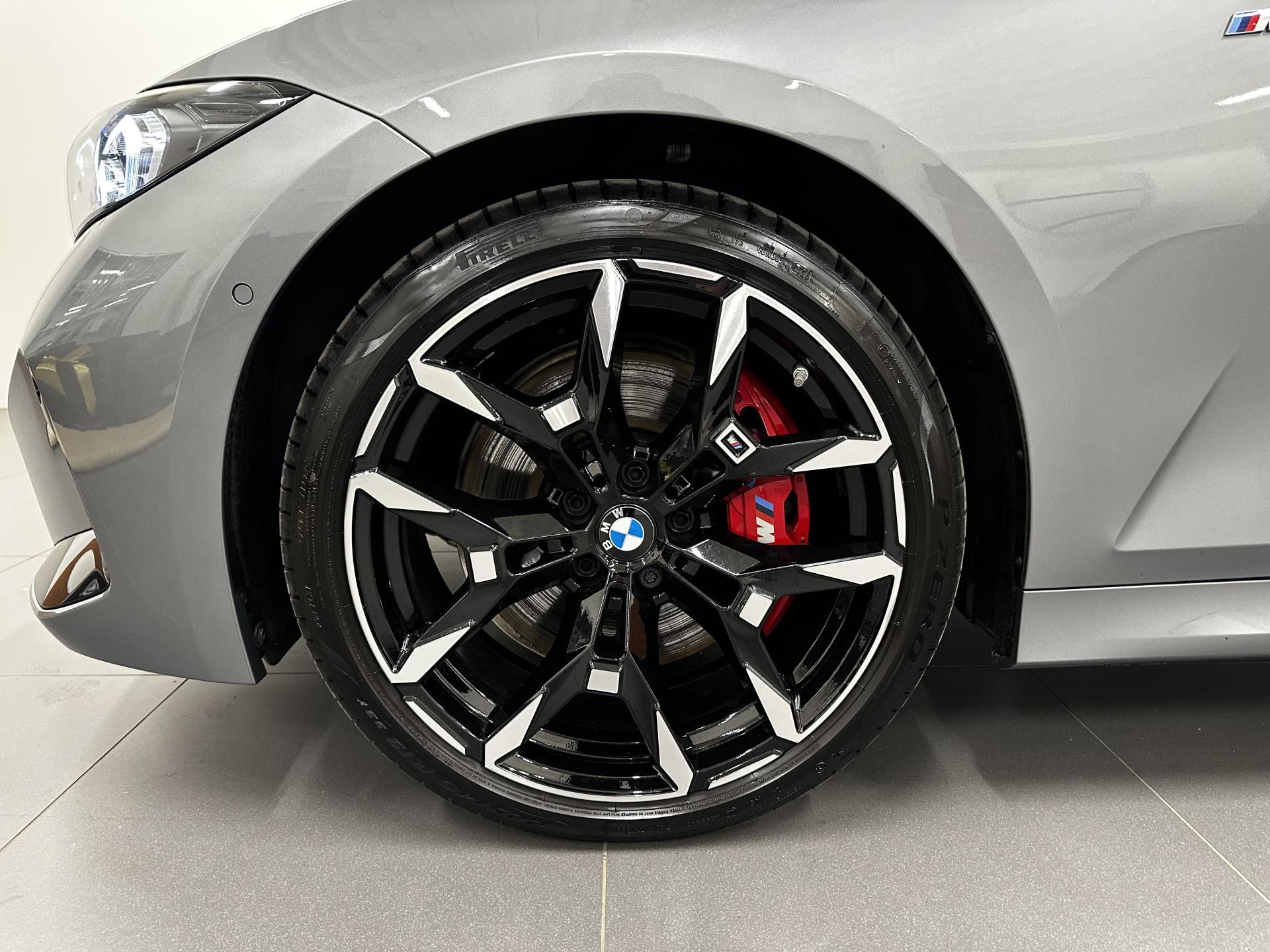 BMW Řada 3, 320d xDrive sedan - fotka 4