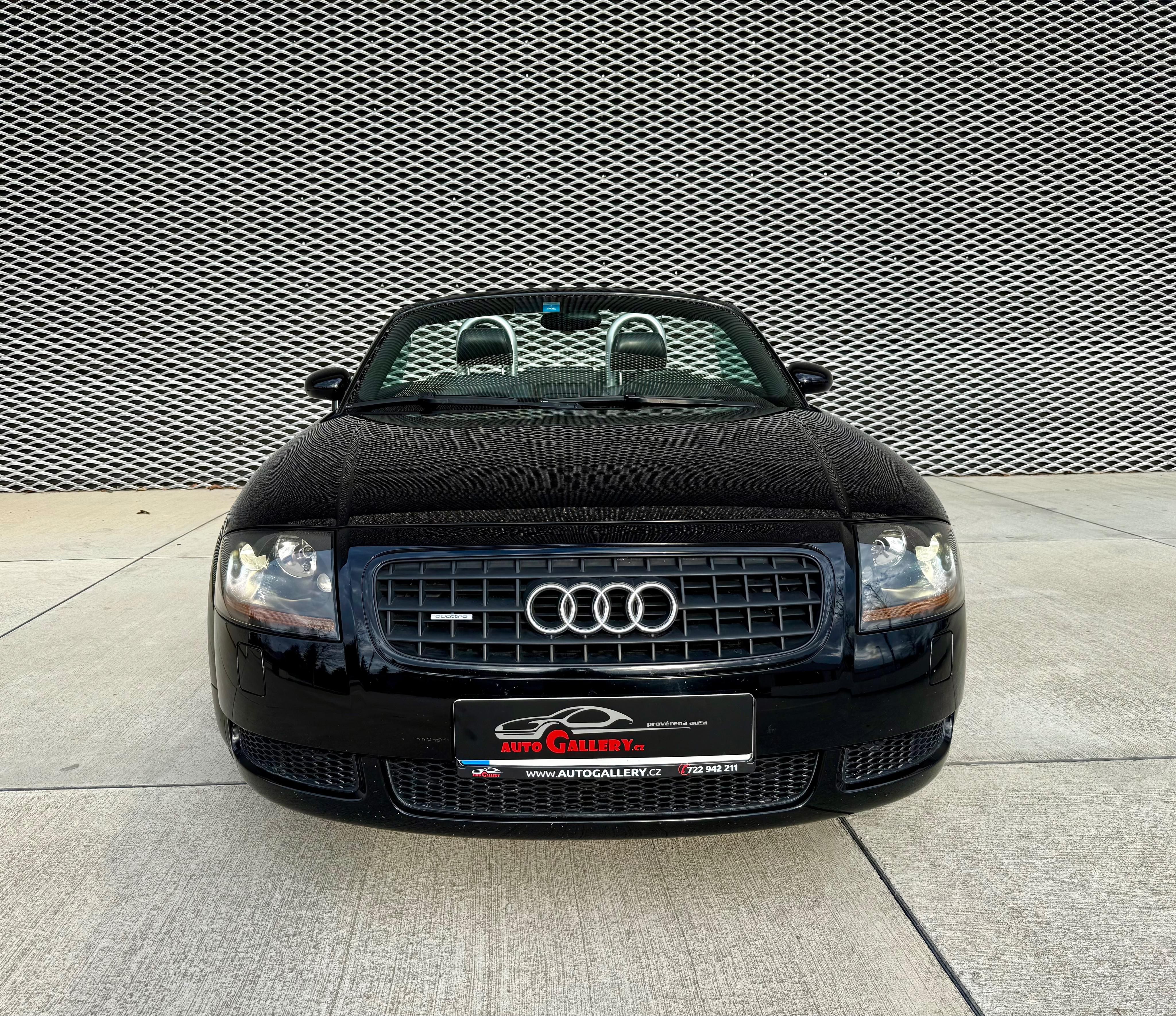 Audi TT, 1.8 Quattro 165 kW - fotka 4
