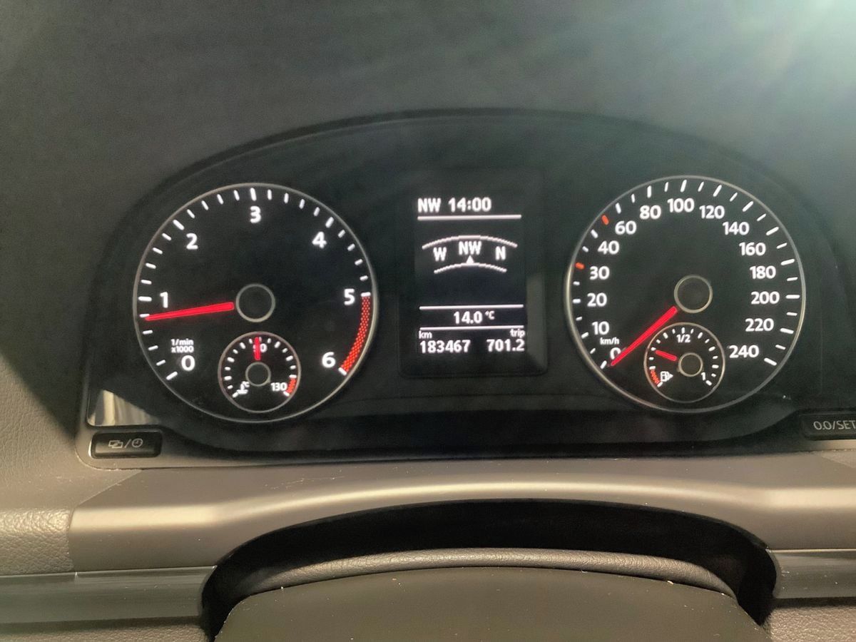 Volkswagen Touran, CROSS 2.0 TDI 103KW BI-XENONY - fotka 2