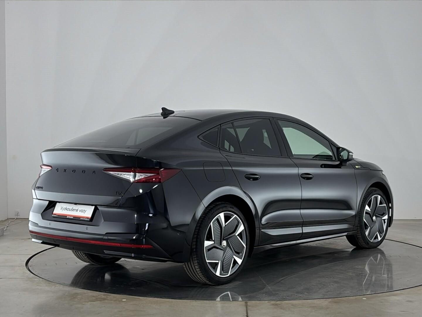Škoda Enyaq Coupé, 0.0 elektro / 220 kW vRS 220/8 - fotka 2