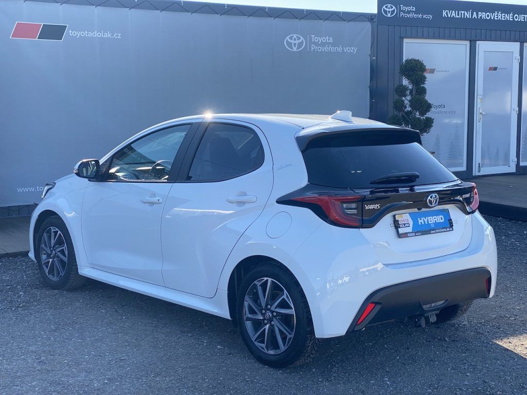 Toyota Yaris, 1.5HSD, ČR-1m, Style Tech - fotka 4