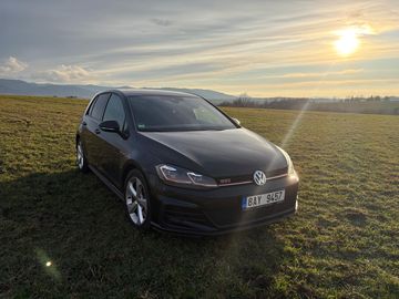 GTI PERFORMANCE - 2.0 TSI