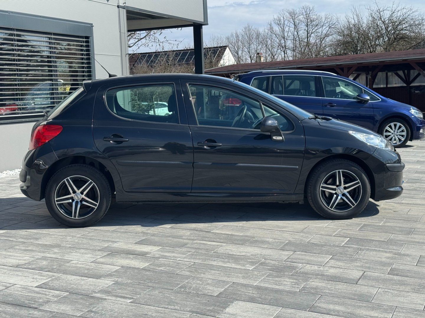 Peugeot 207, 1,4i 54 KW Klima - fotka 4