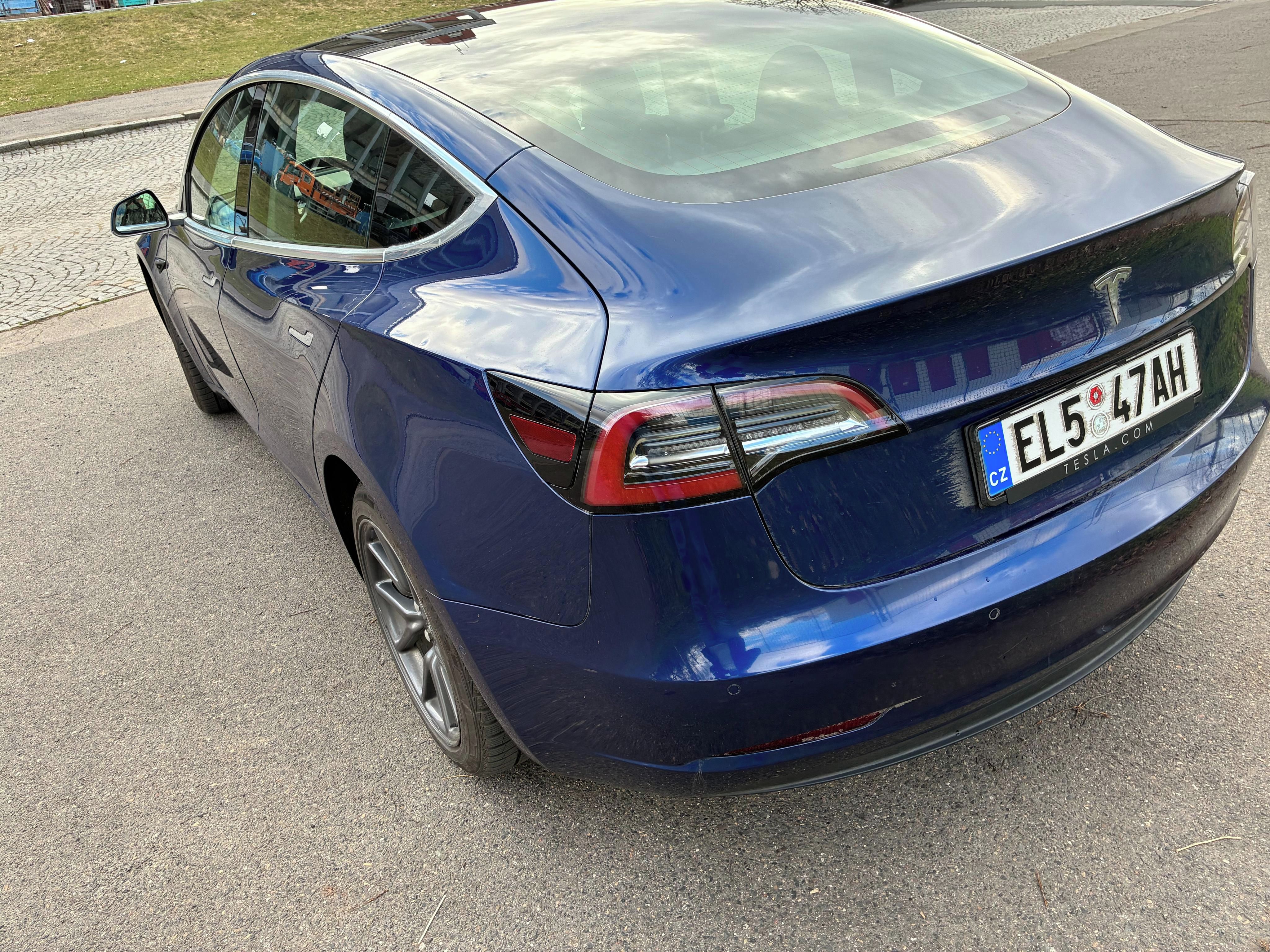 Tesla Model 3, TESLA Model 3 - fotka 4