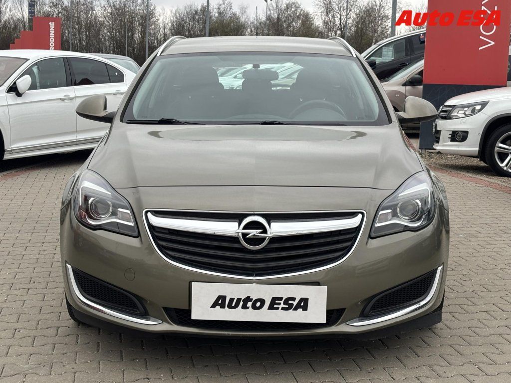 Opel Insignia, 2.0 CDTi,ČR - fotka 2