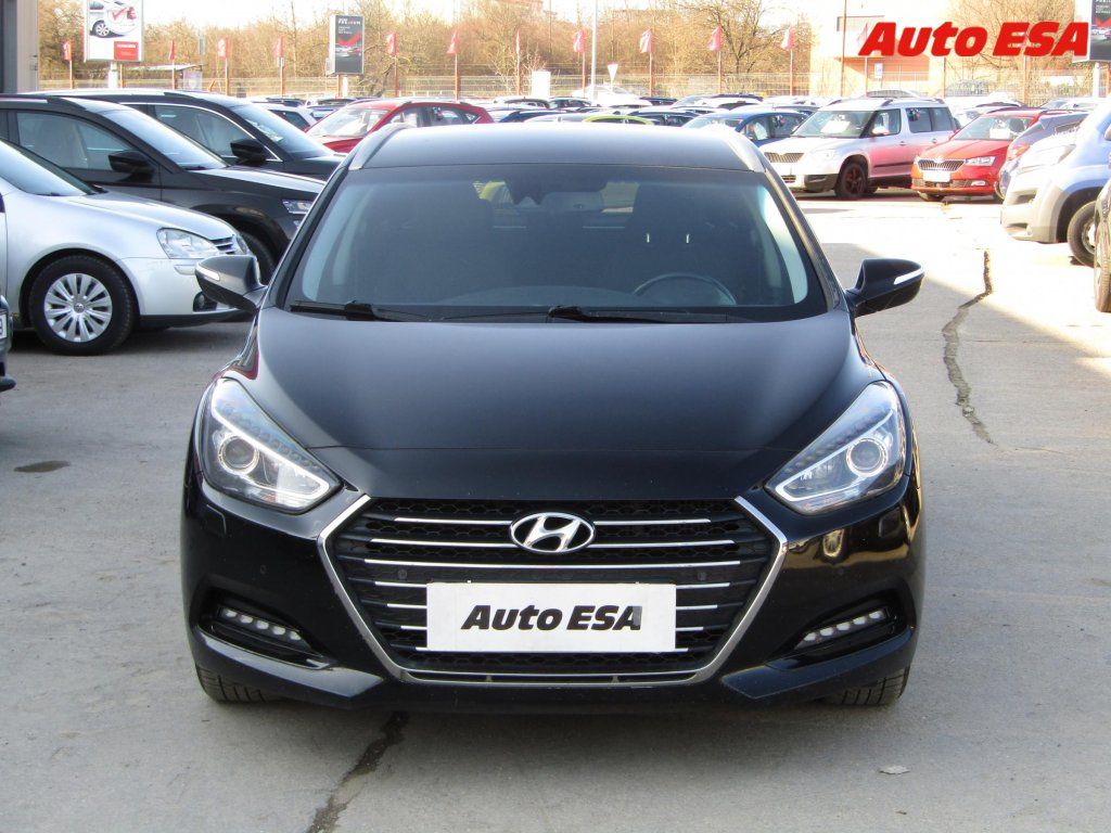 Hyundai i40, 1.7 CRDi,1.maj,ČR,AT - fotka 2