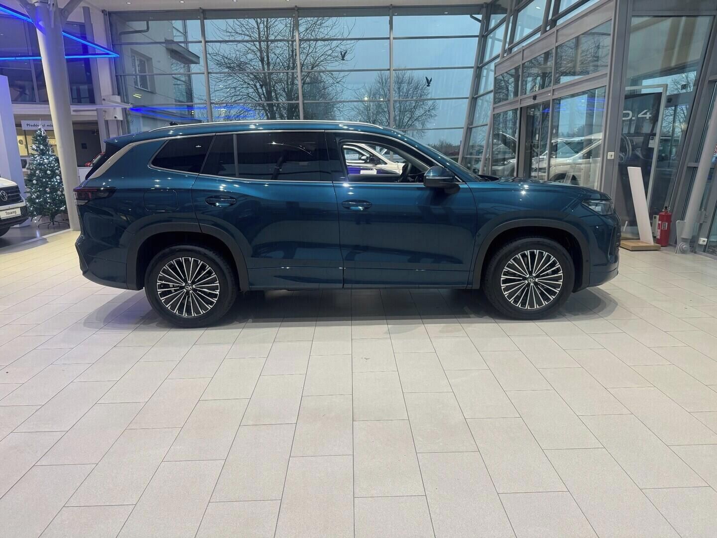 Volkswagen Tayron, People 1,5 eTSI mHEV 110 kW - fotka 4