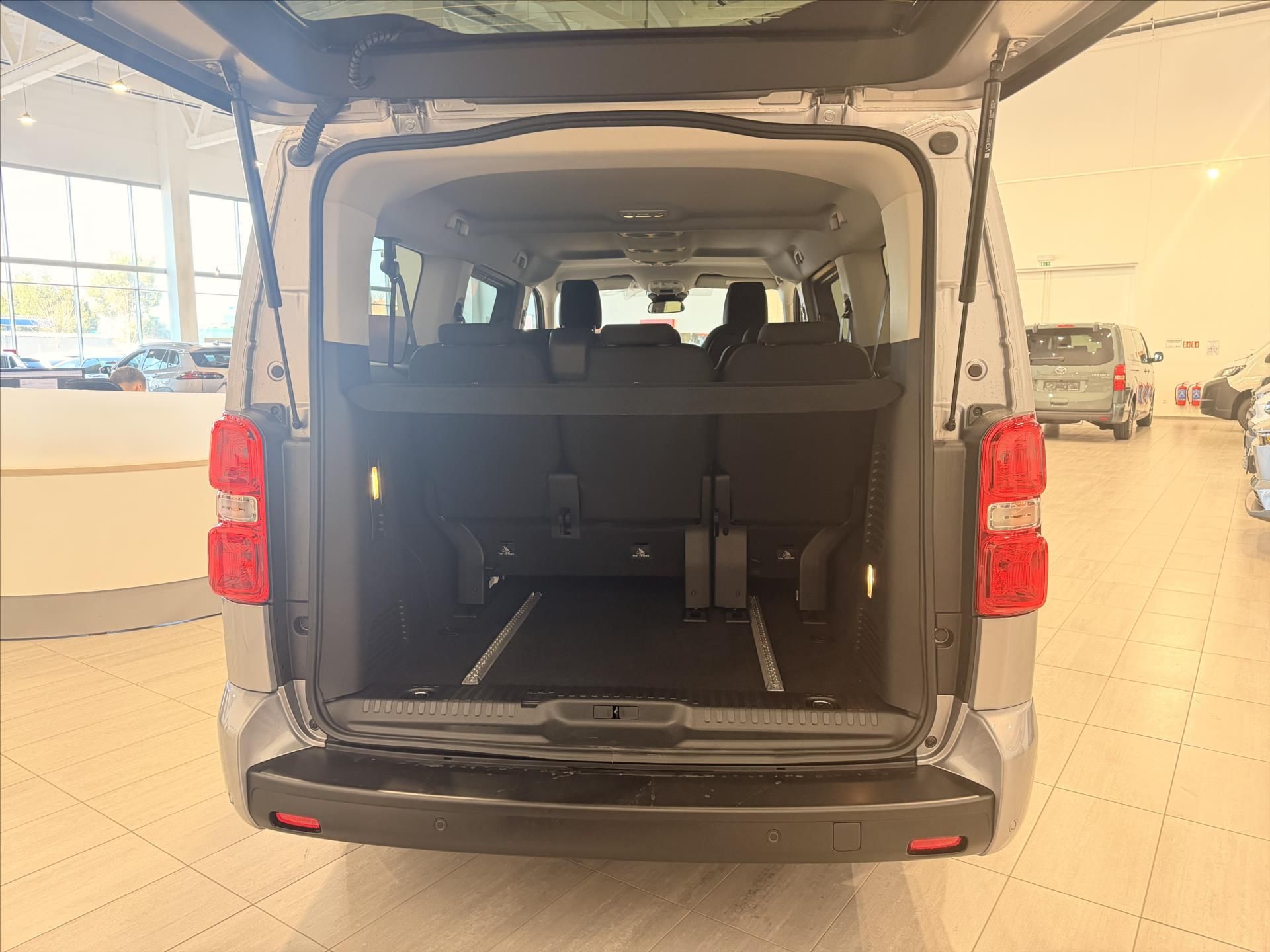 Toyota Proace Verso, 2,0 Diesel (177hp) L2 8AT  Fam - fotka 5