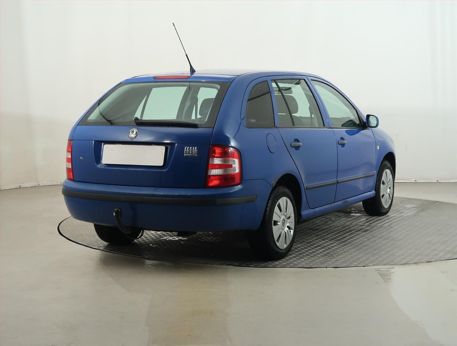 Škoda Fabia, 1.4 16V, Tažné, Klima - fotka 5