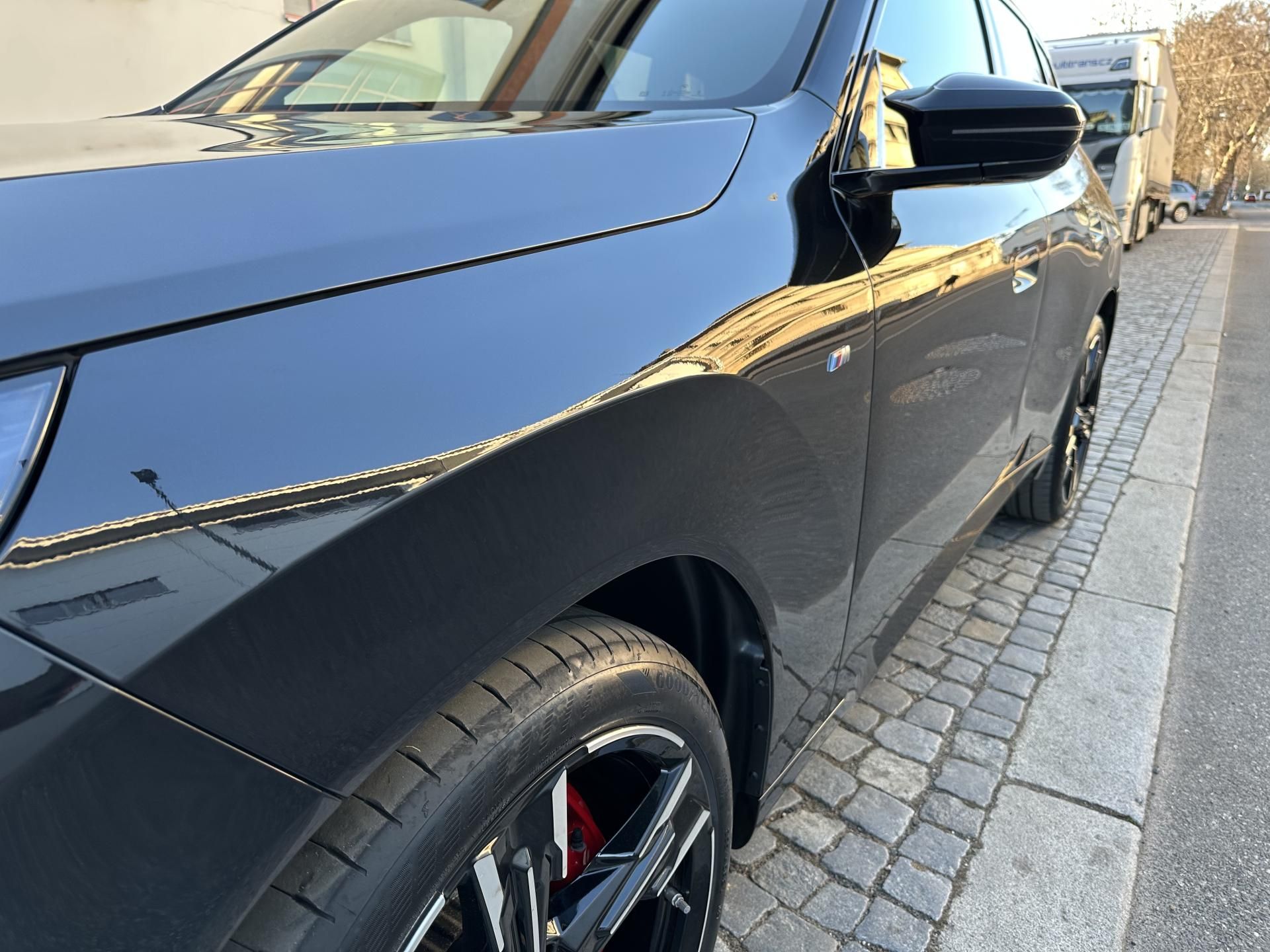 BMW X3, M 50i Xdrive - fotka 4