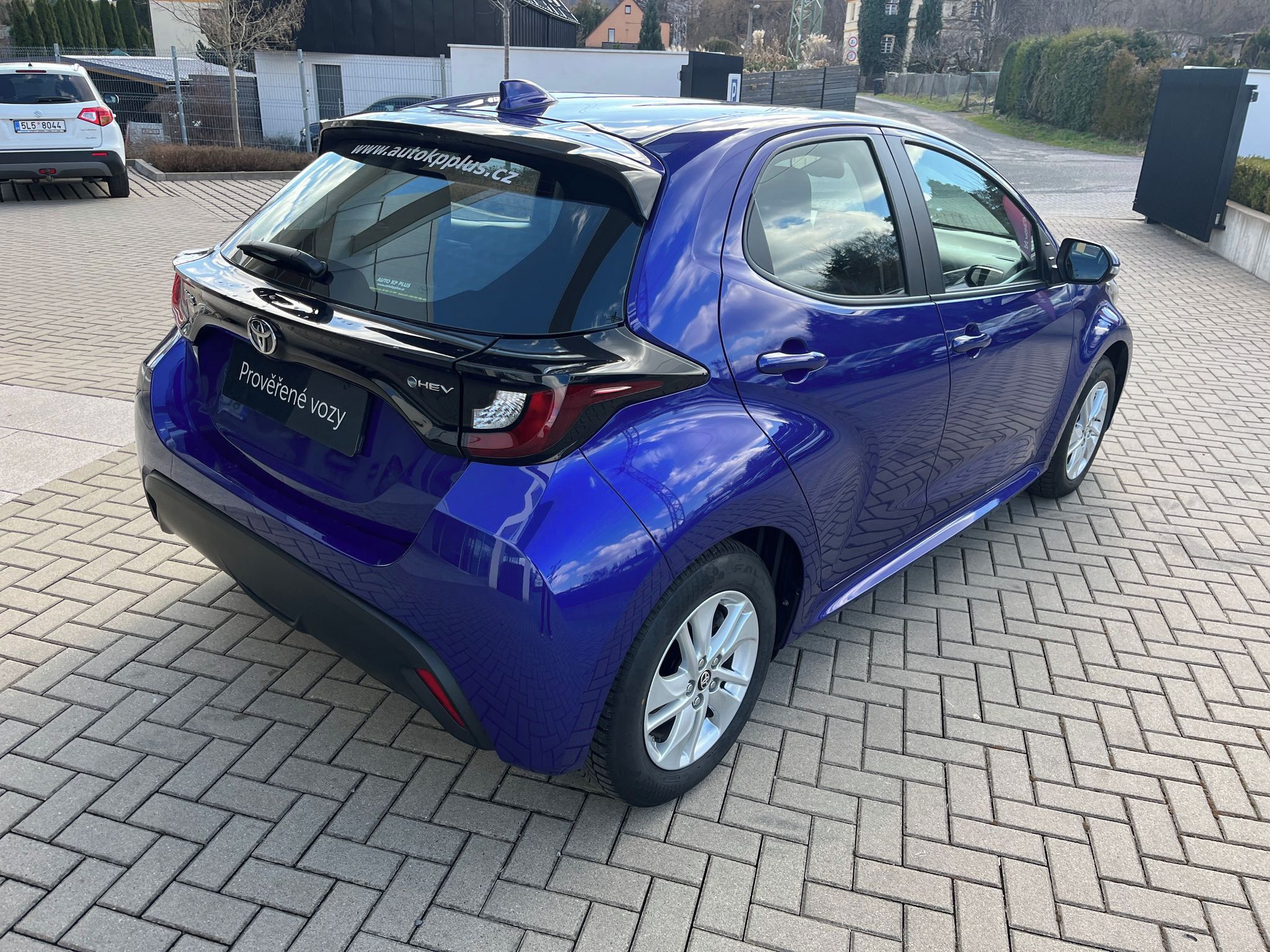 Toyota Yaris, 1.5 Hybrid e-CVT Comfort - fotka 5