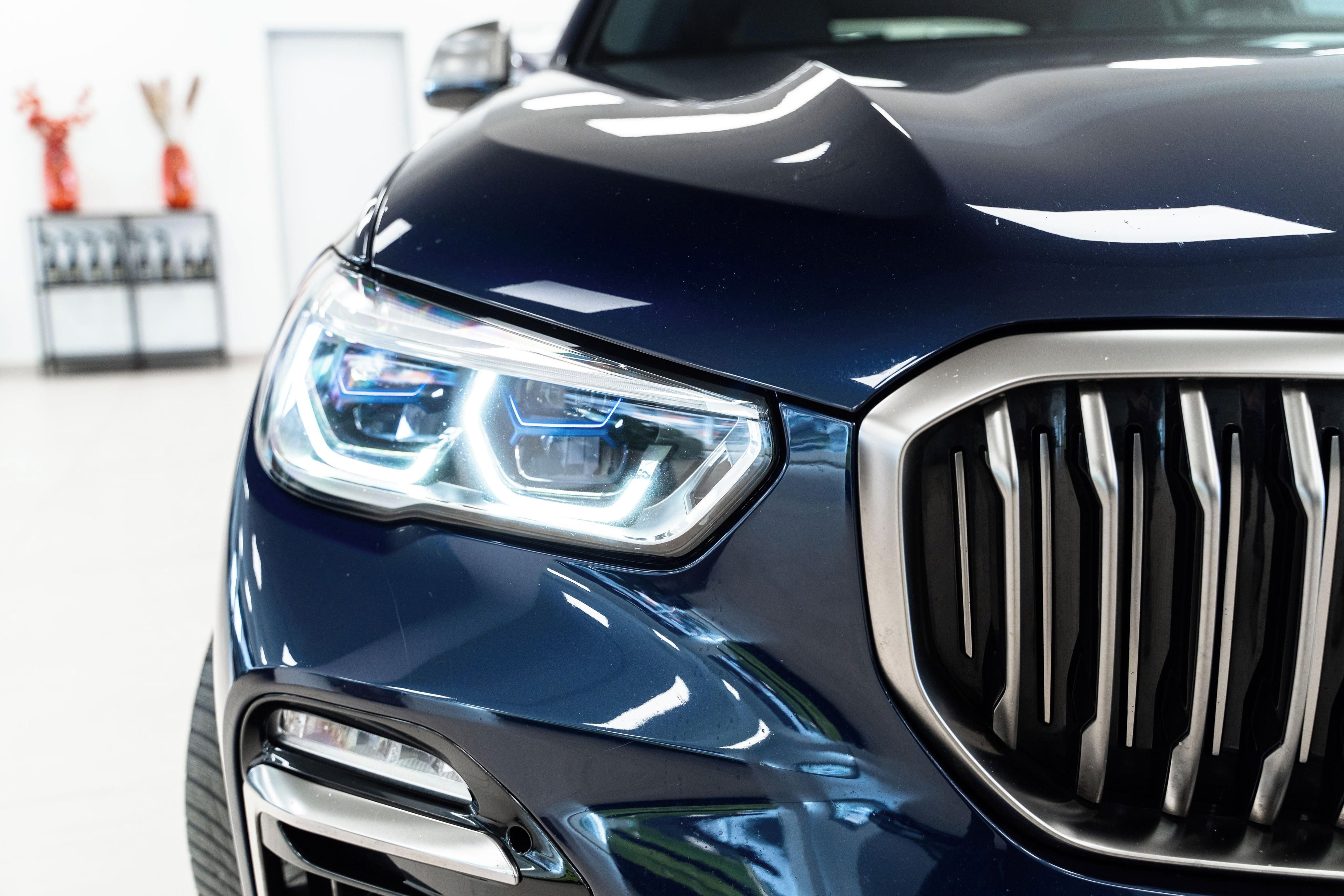 BMW X5, M50d G05 - servis BMW, ČR - fotka 3