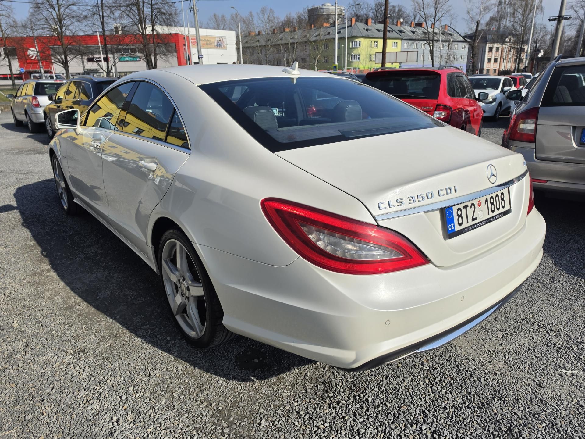 Mercedes-Benz CLS, 350CDI 4-MATIC Harman&Kardon - fotka 3