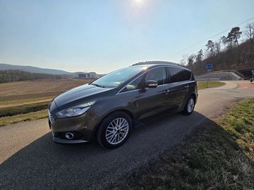 7 MÍST, 4X4, 1. MAJ. ČR, TAŽNÉ