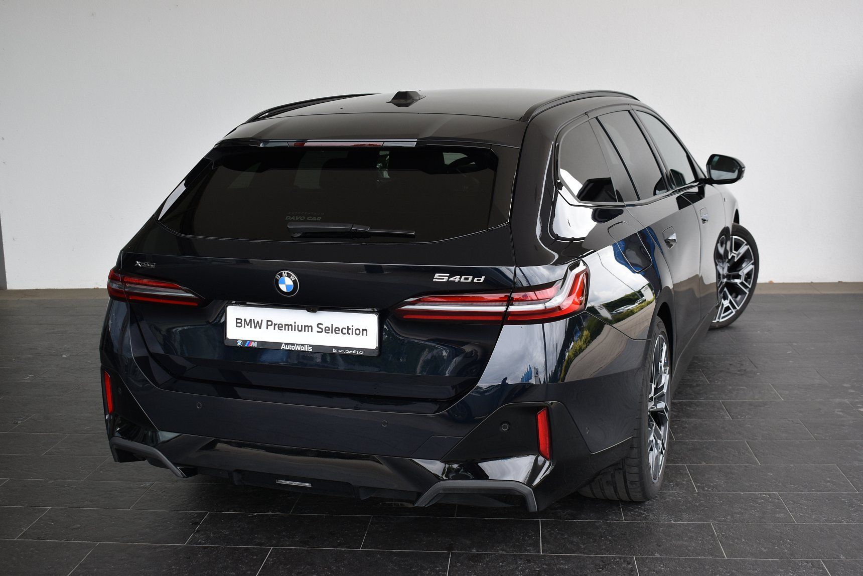 BMW Řada 5 - fotka 2