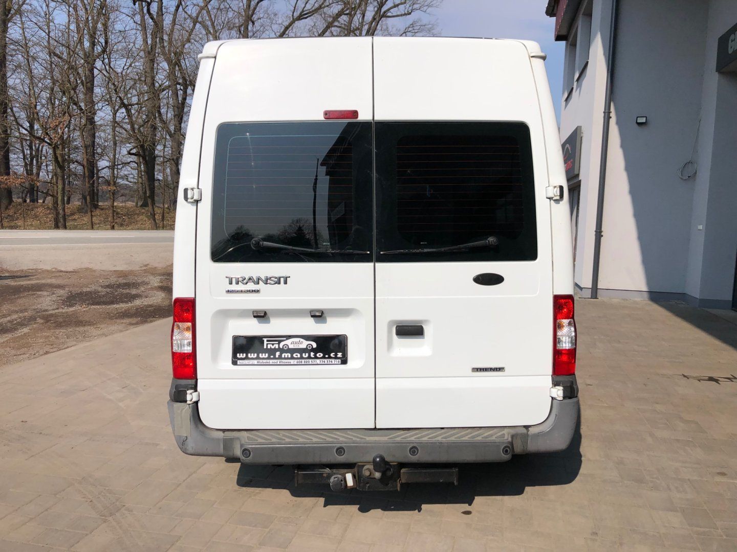 Ford Transit, 2.2 TDCi 9 Míst - fotka 6