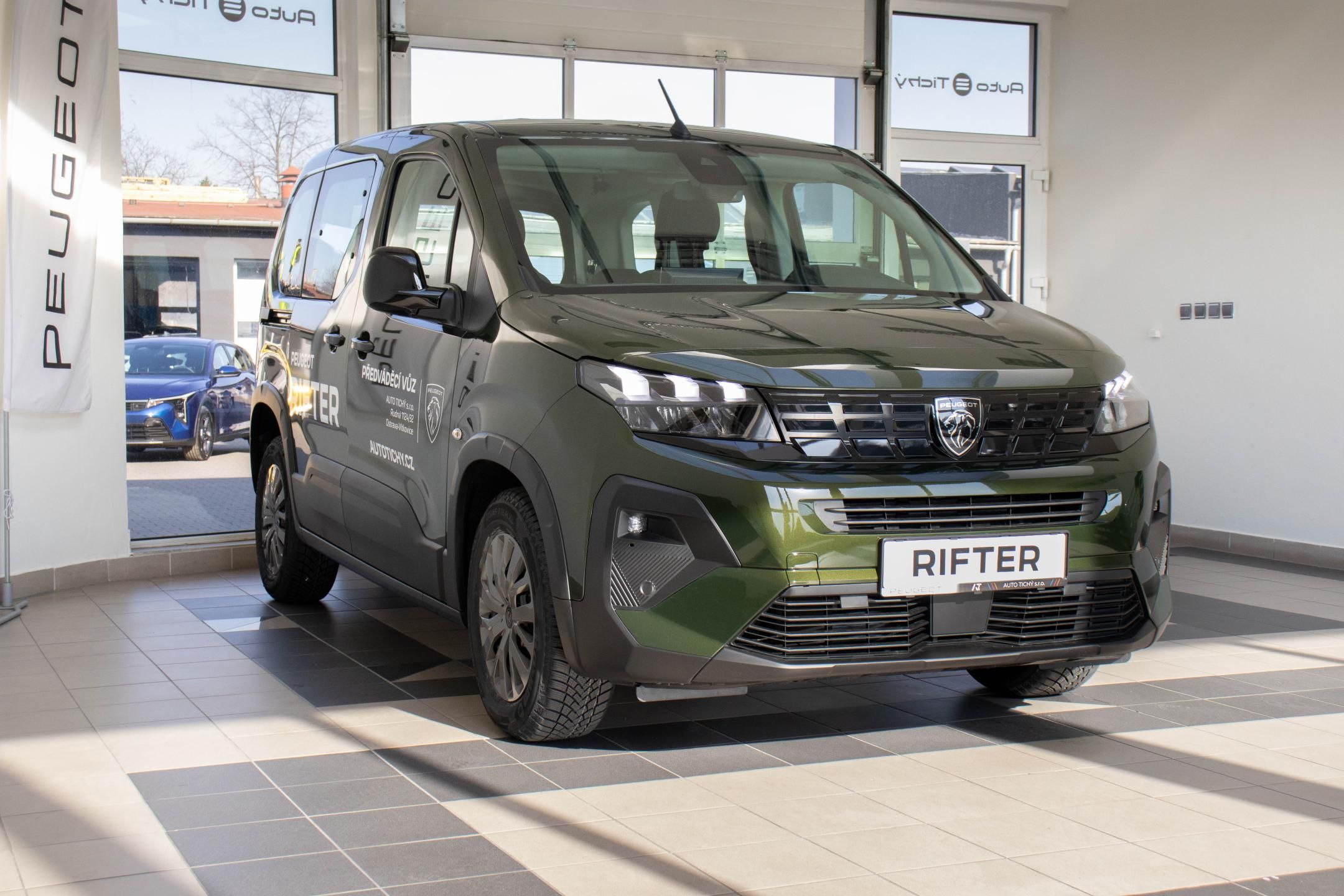 Peugeot Rifter, ALLURE PureTech 110 MAN6 - fotka 3