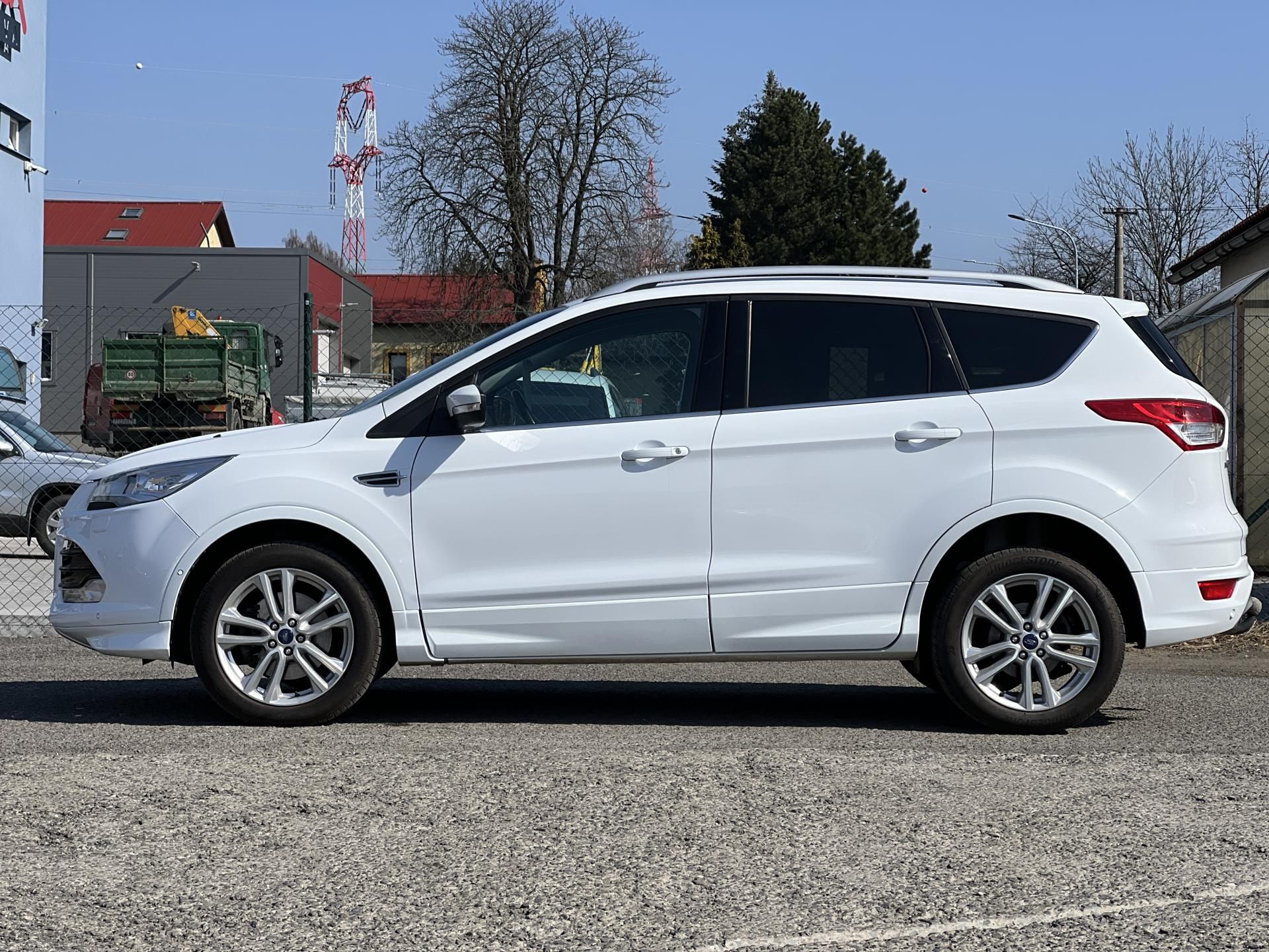 Ford Kuga, 2.0TDCi 4x4 TAŽNÉ TEMPOMAT - fotka 4