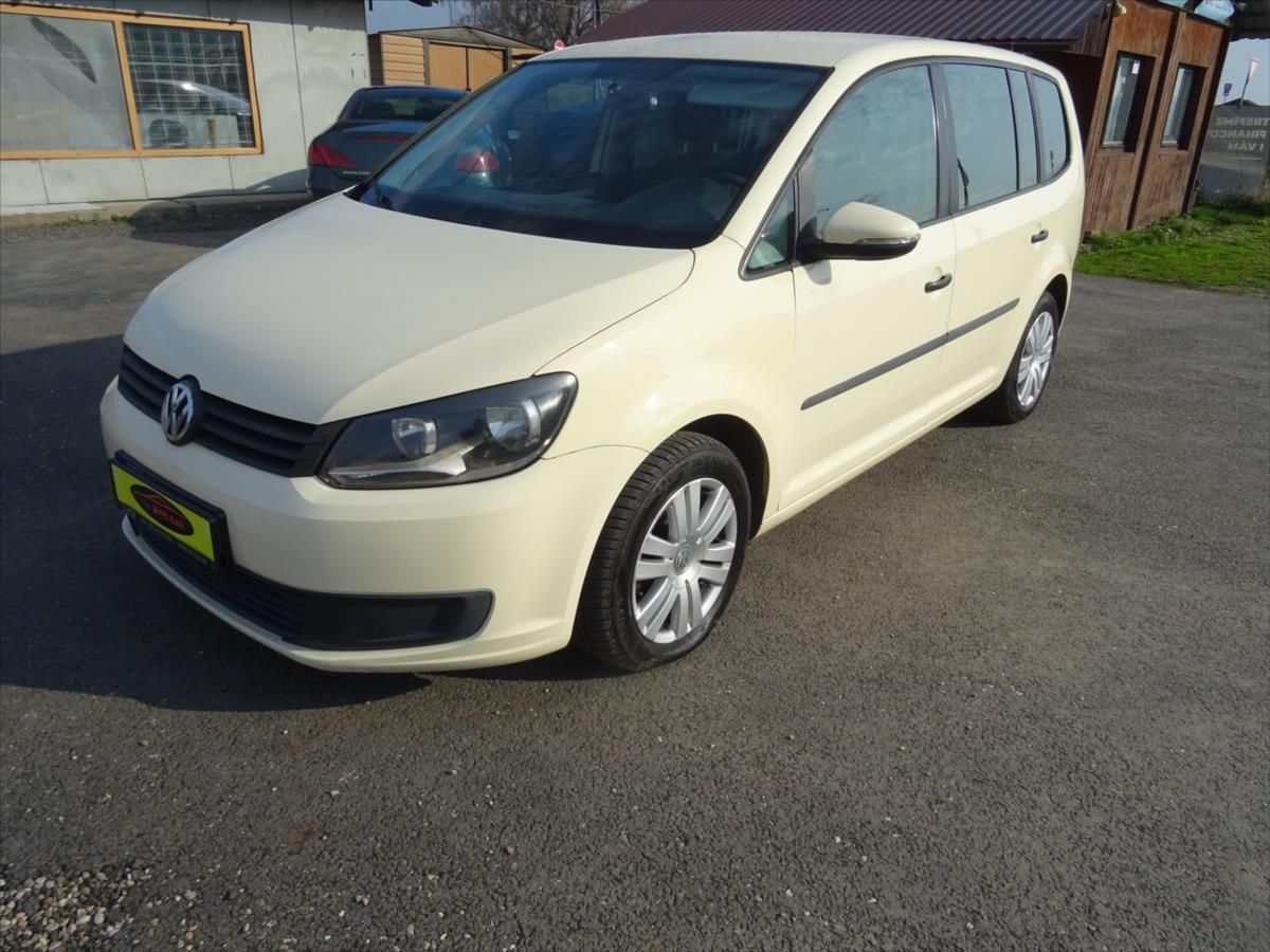 Volkswagen Touran, 1,6 D - fotka 5