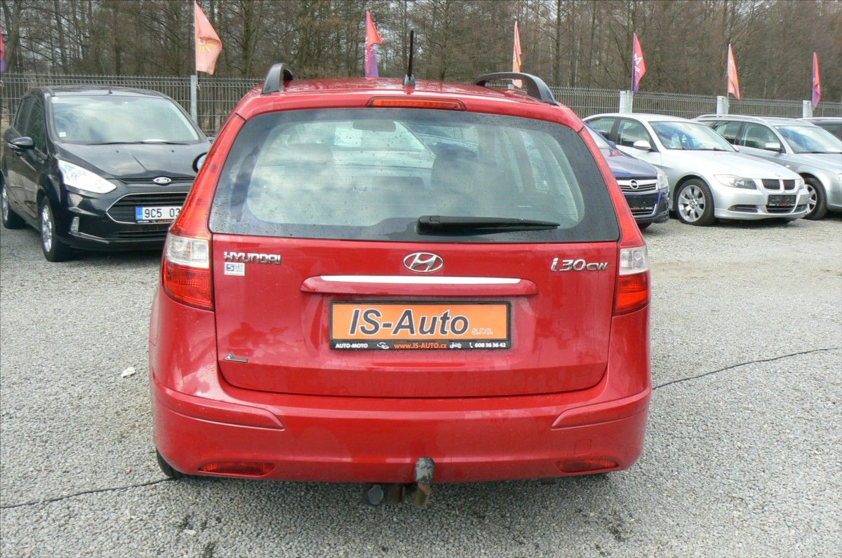 Hyundai i30, 1,6 CVVT  CW - fotka 6
