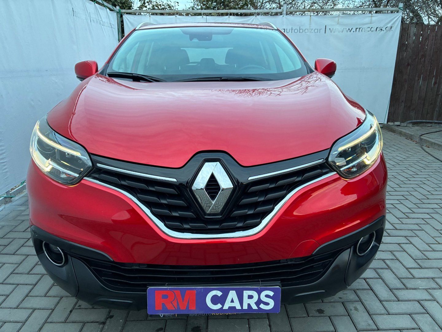 Renault Kadjar, 1.2 TCE 96kW*AUTOMAT*1.Maj*ČR* - fotka 2