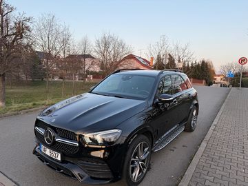 400d amg paket bohatá výbava