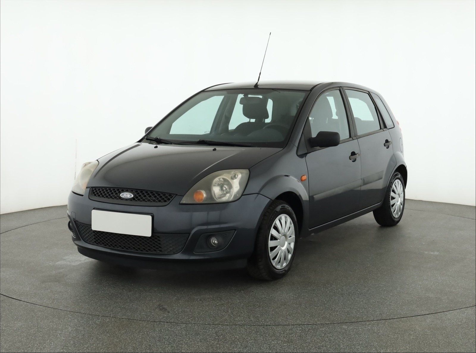 Ford Fiesta, 1.4 TDCi, NOVÁ CENA, Klima - fotka 2