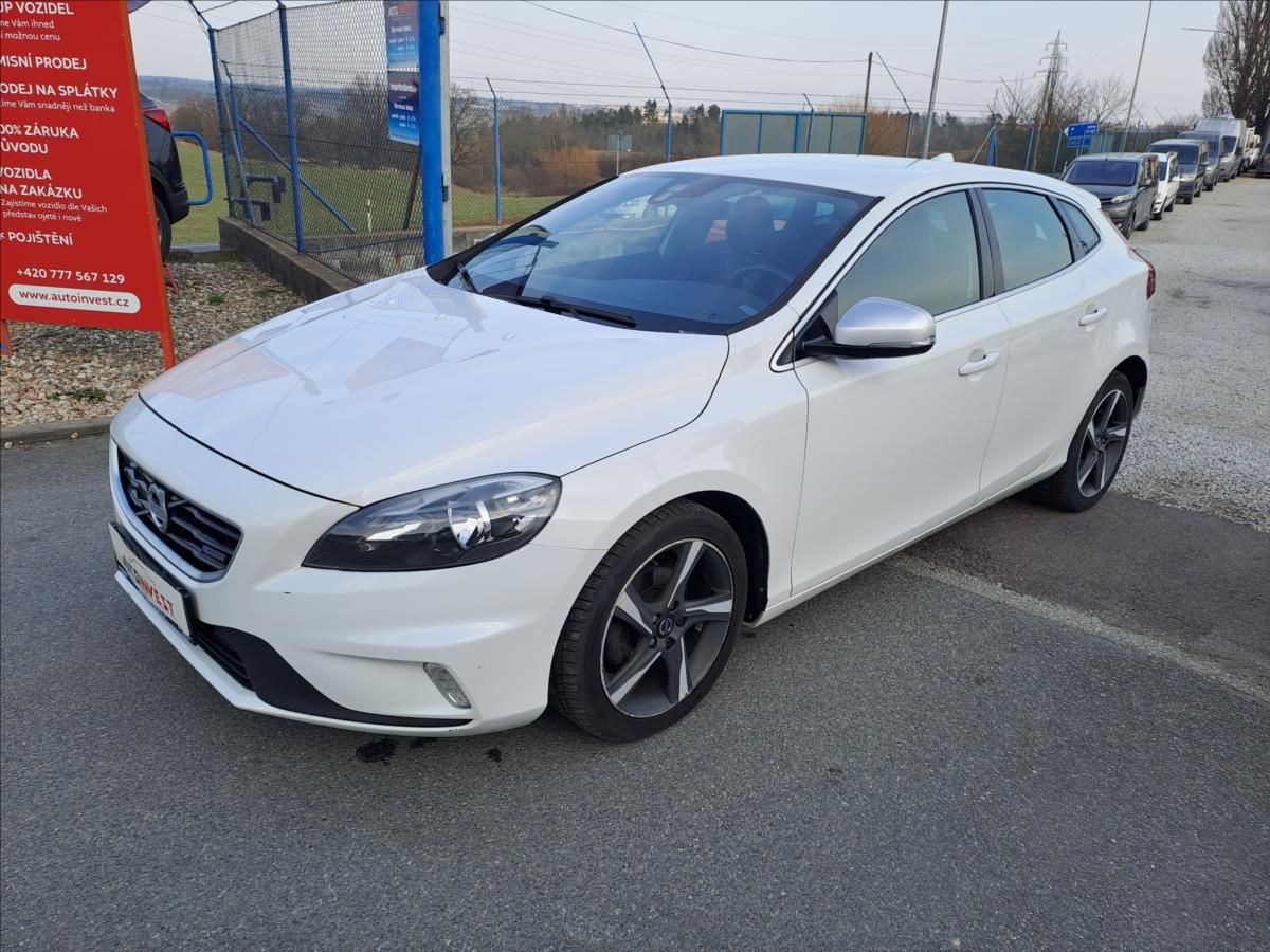 Volvo V40, 1,6 D2 R-DESIGN