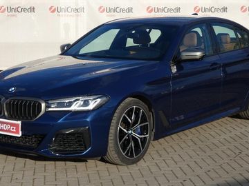 M 550i xDrive