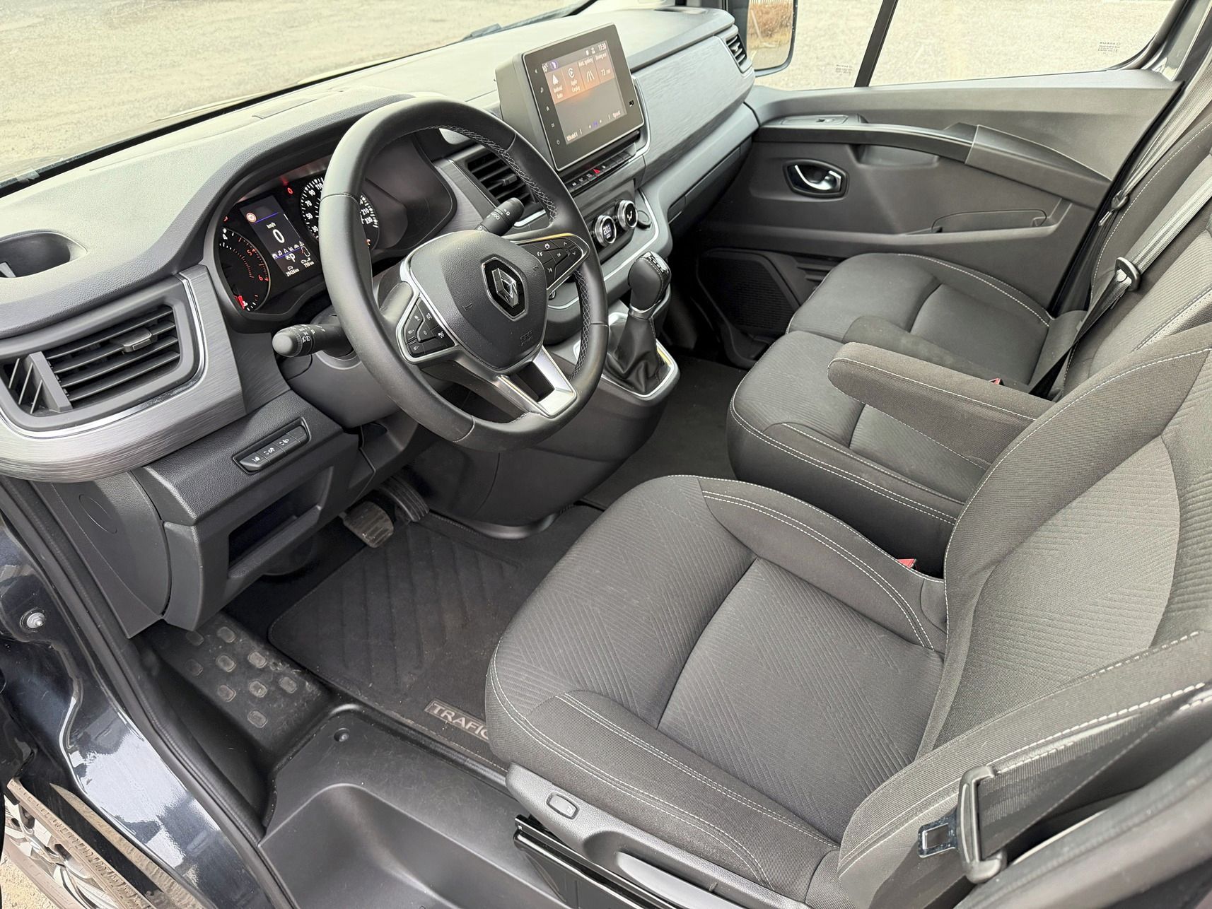 Renault Trafic, L2 SpaceClass Blue dCi 170 EDC - fotka 5