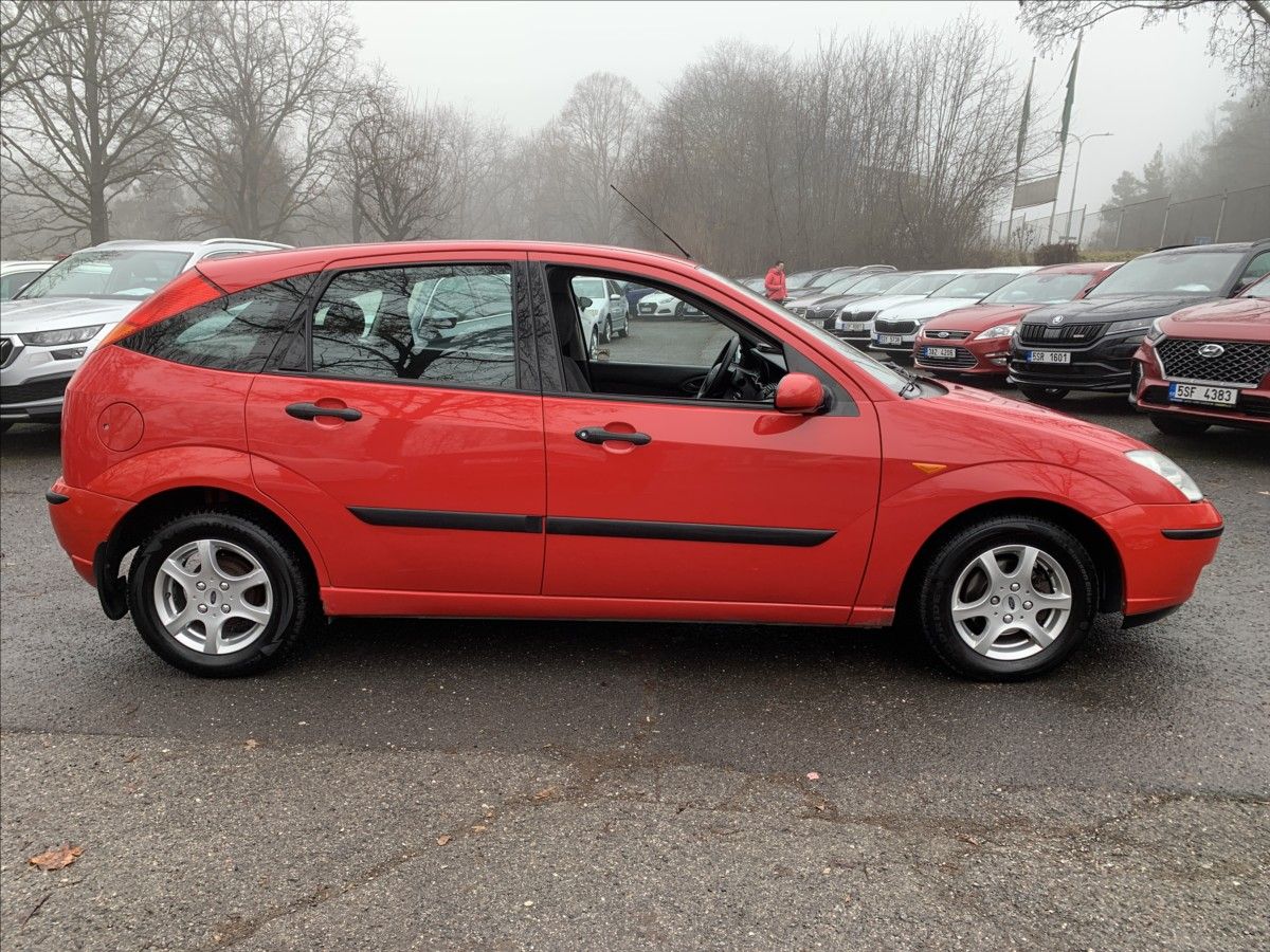 Ford Focus, 1,6 i - fotka 4