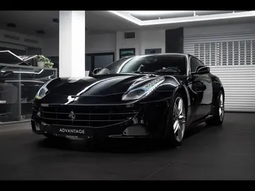 Ferrari FF, V12 / záruka