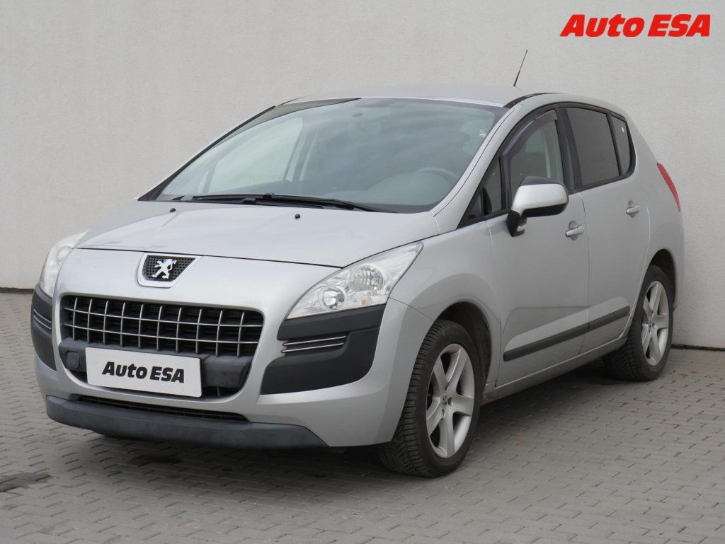 Peugeot 3008, 1.6HDi,2.maj,AC,temp - fotka 3