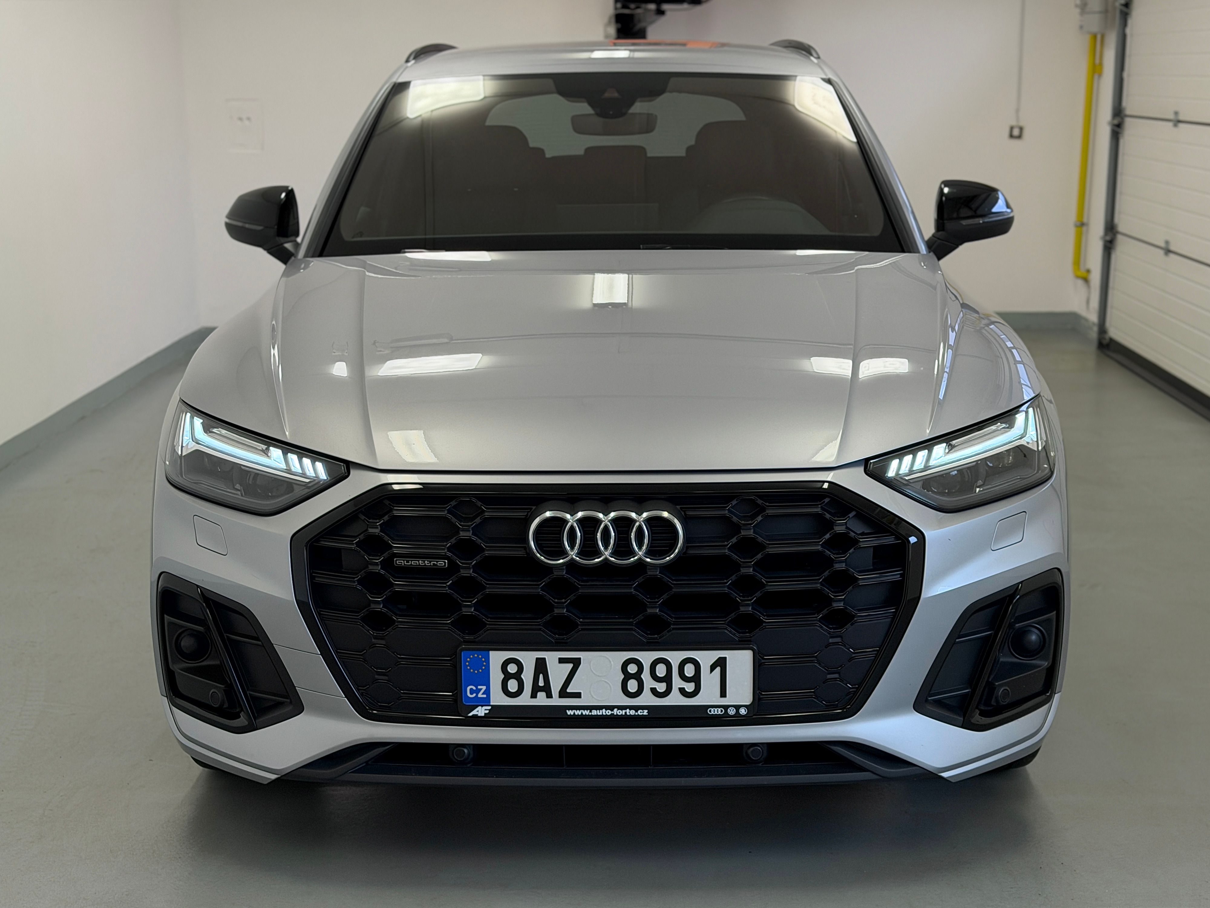 Audi Q5, 2,0Tdi 150kw QUATTRO S-LINE - fotka 4