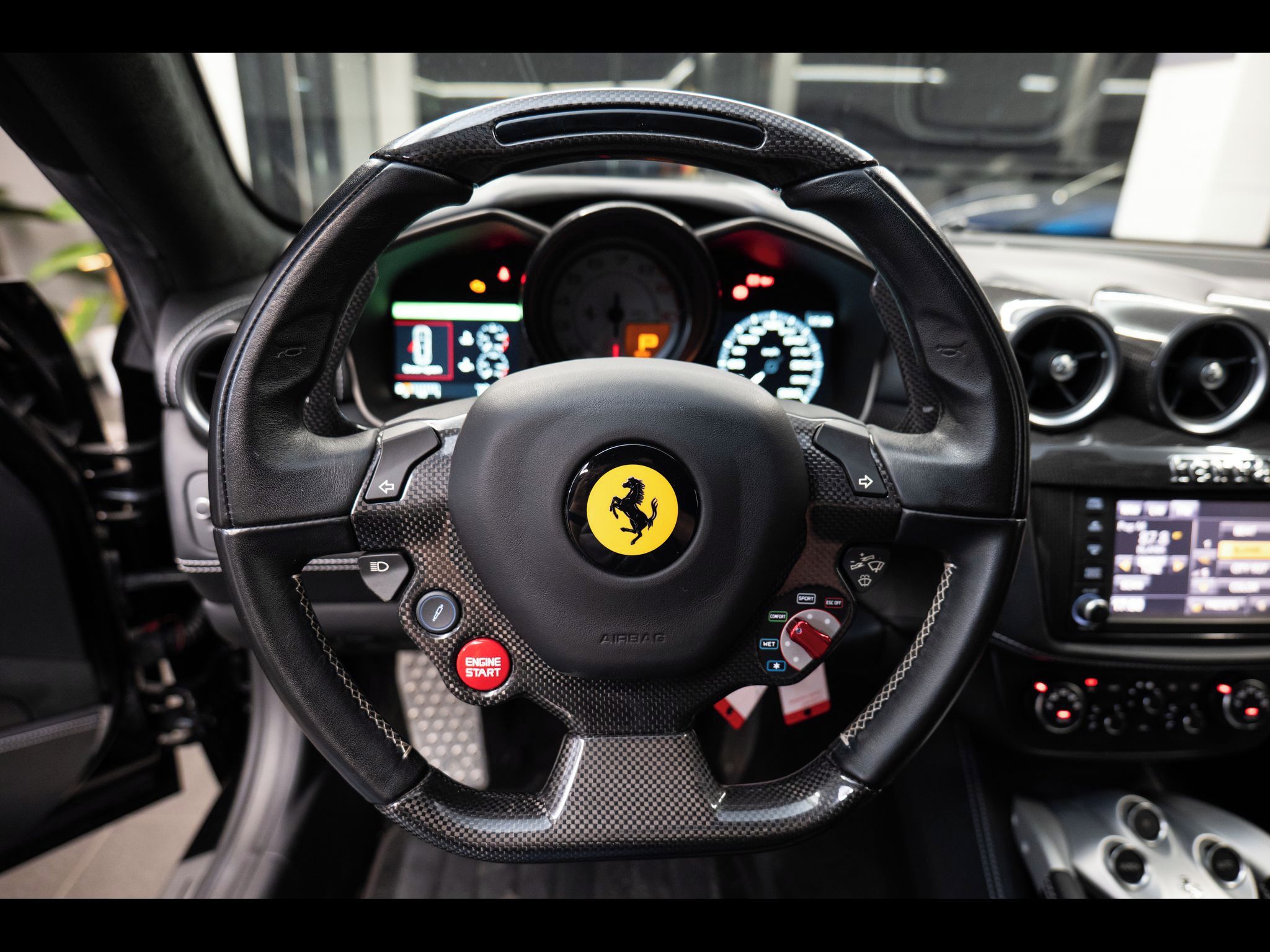 Ferrari FF, V12 / záruka - fotka 6