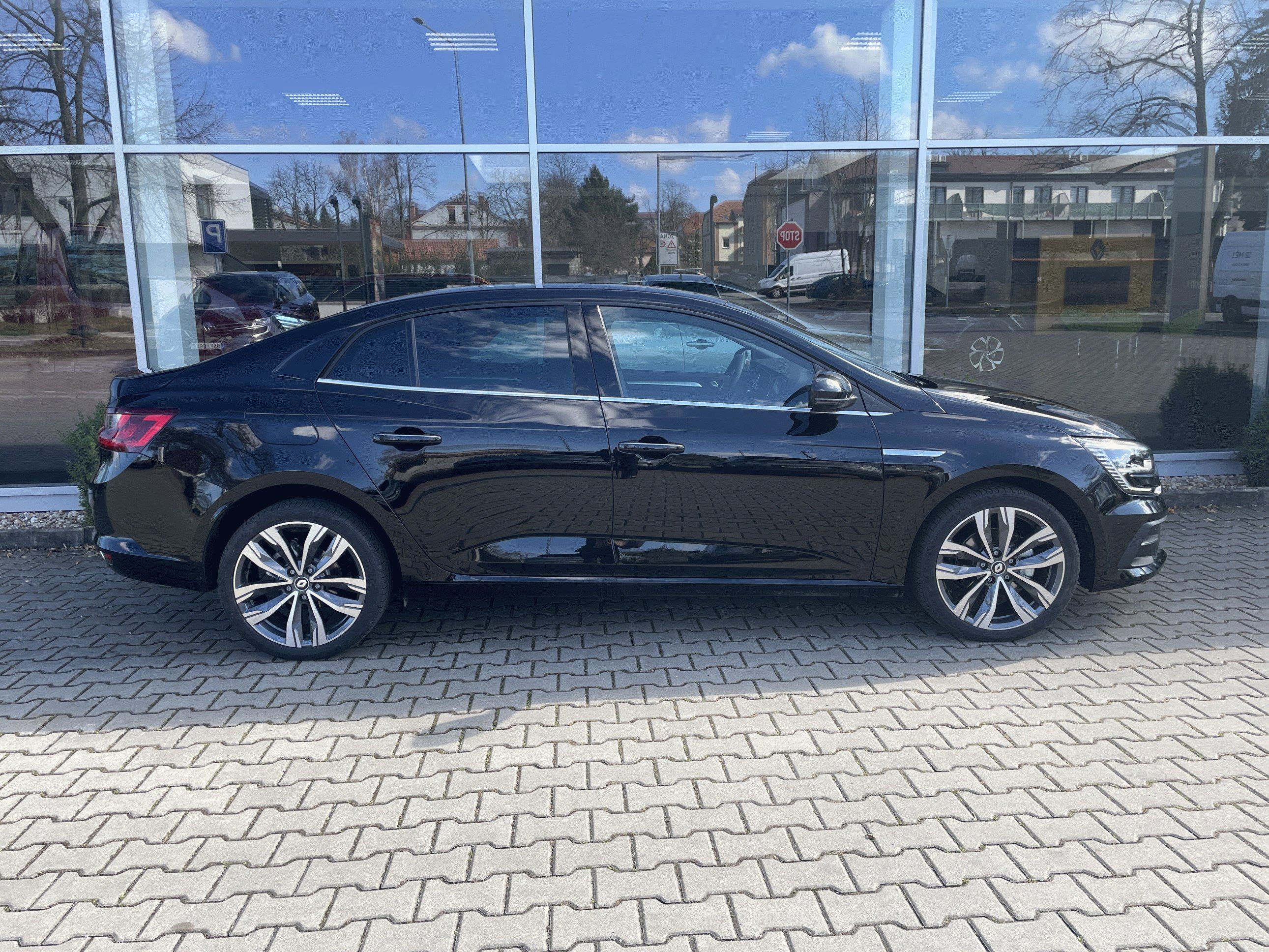 Renault Mégane, GrandCoupé Blue dCi 115 EDC - fotka 3