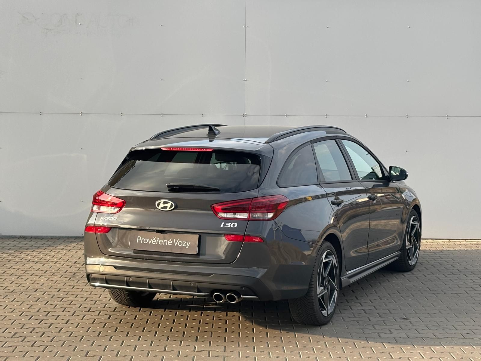 Hyundai i30, 1.5 T-GDI MHEV DCT N-Line - fotka 2