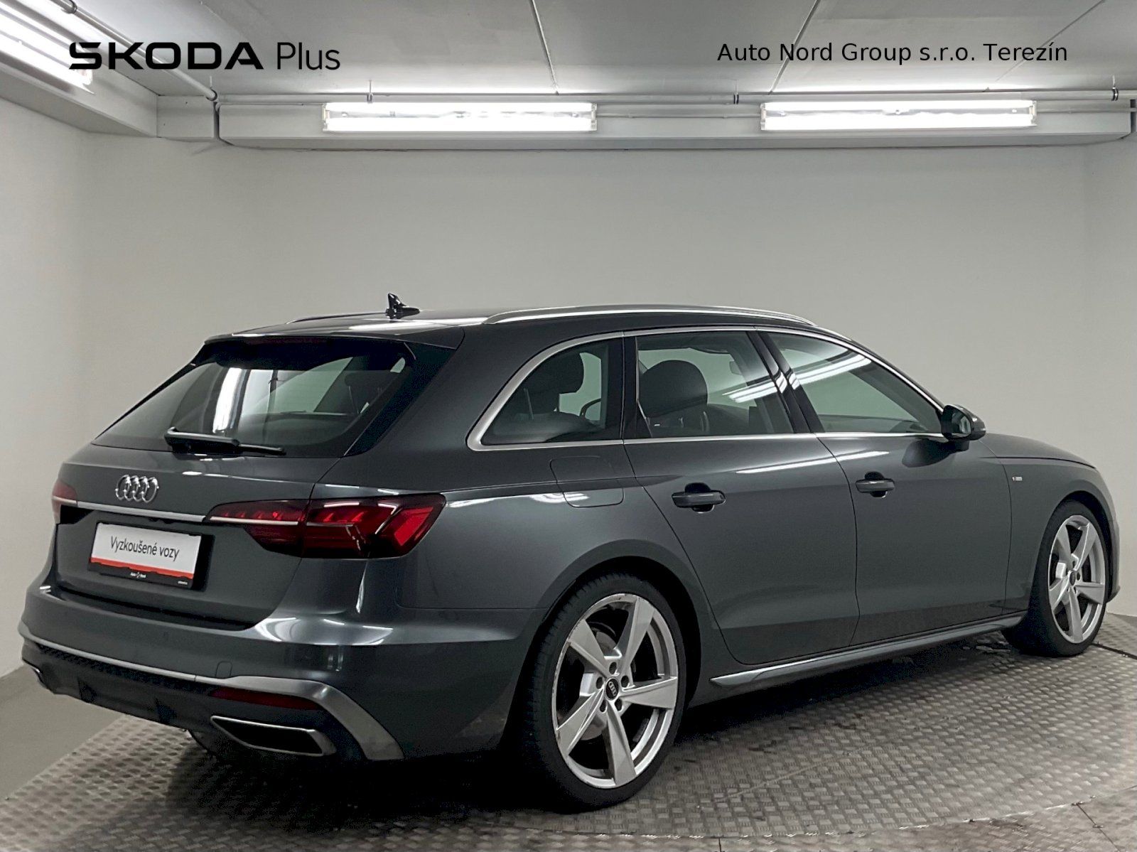 Audi A4 Avant, 2.0 35 TFSI S tronic S line Av - fotka 2