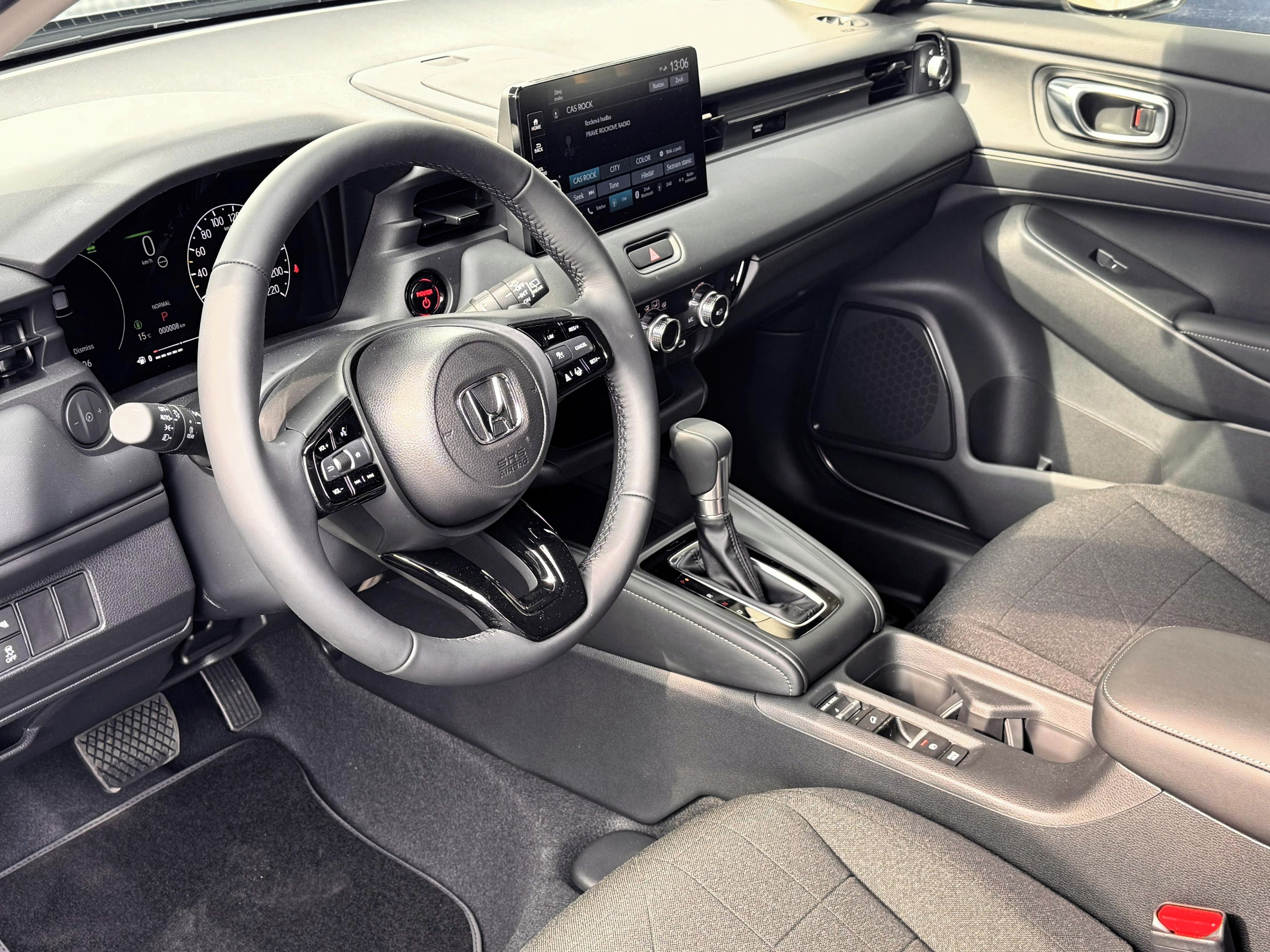 Honda HR-V, 1.5e:HEV Elegance - fotka 5