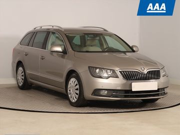 2.0 TDI, Elegance, Kůže, Navi