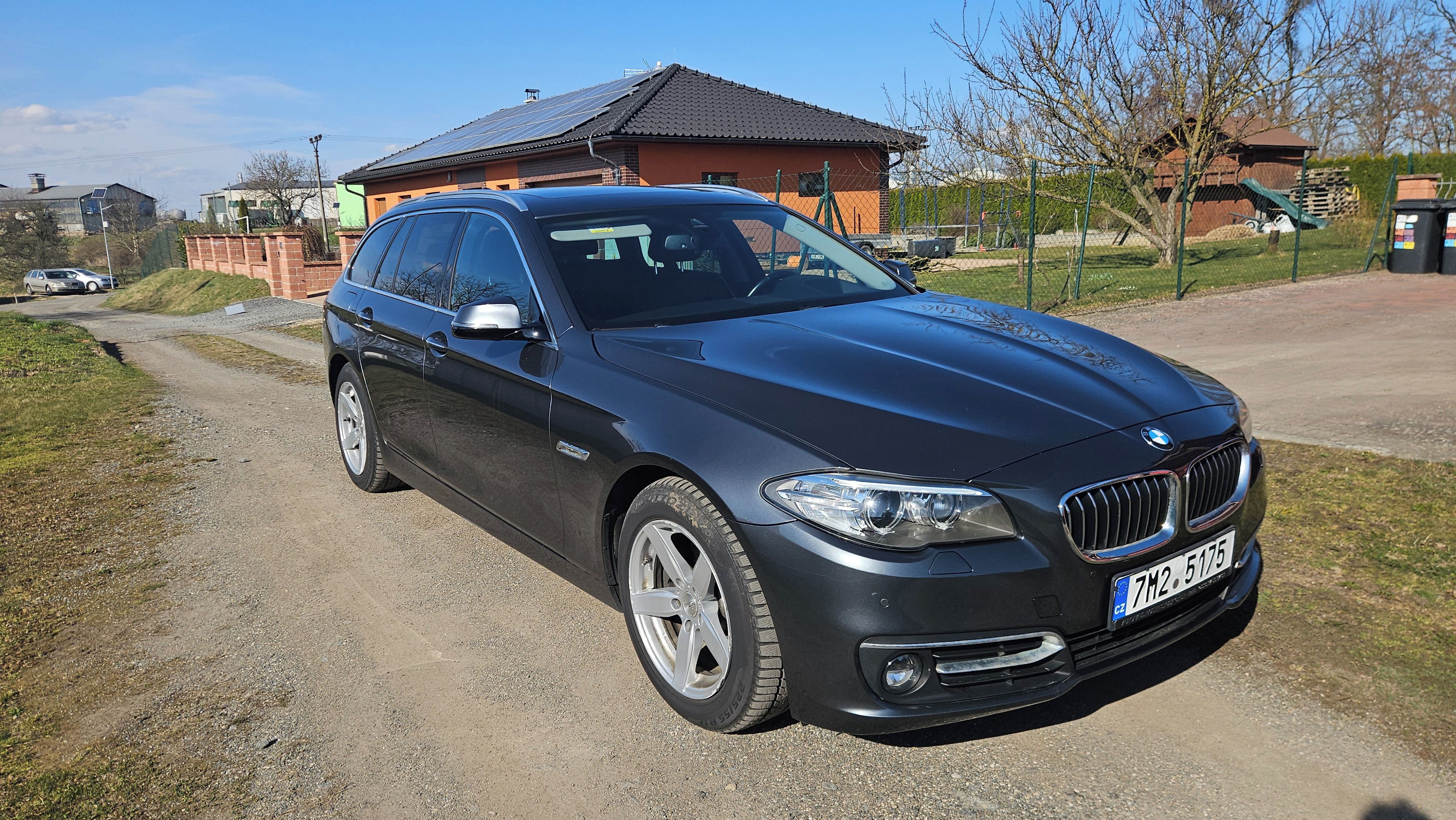 BMW Řada 5, 520d F11, luxury line,serviska