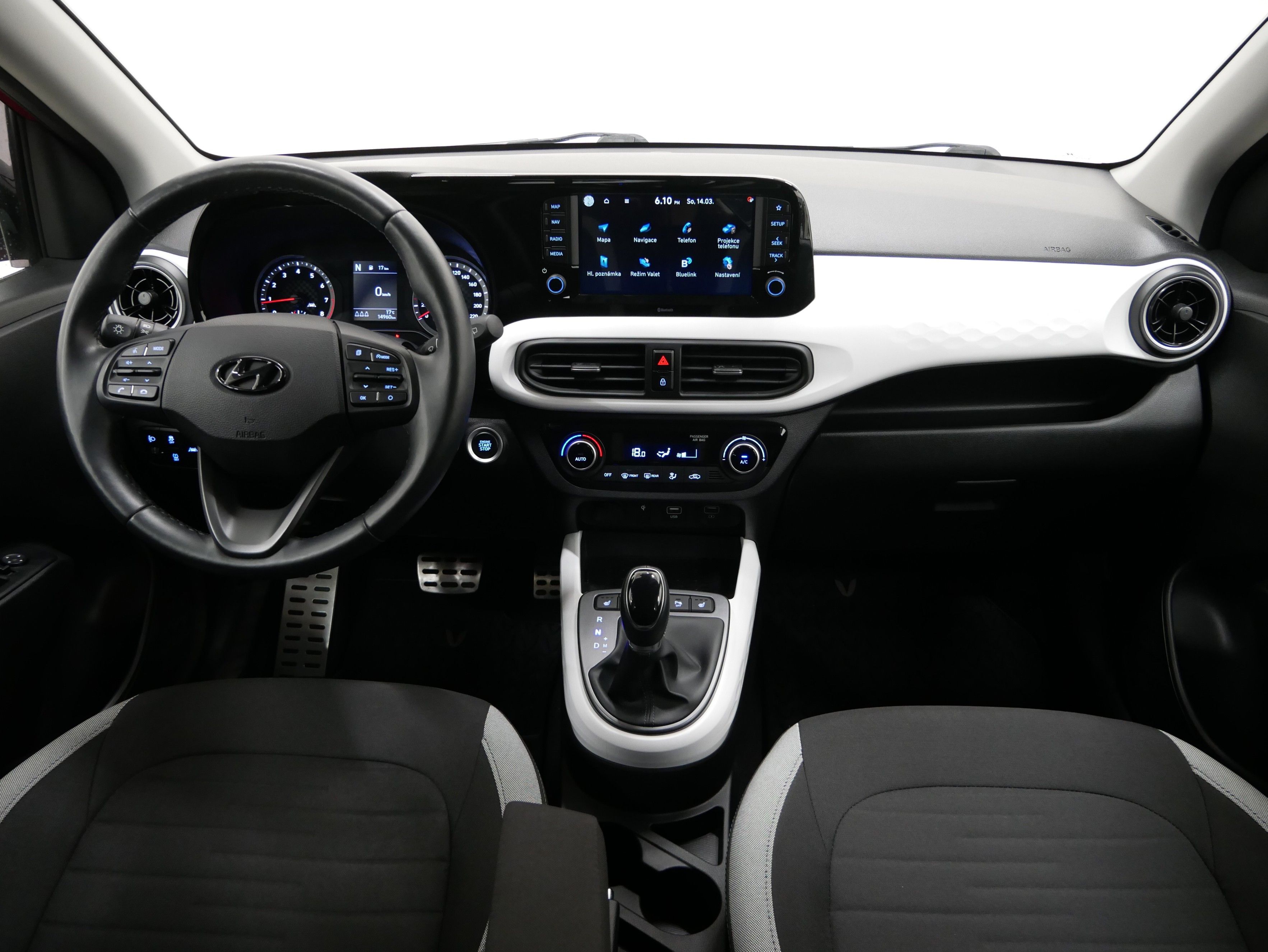 Hyundai i10, 1.0 i 50kW Premium Style - fotka 5