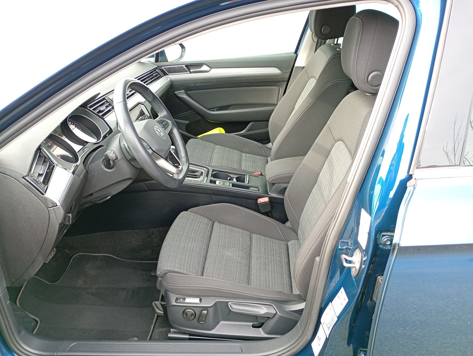 Volkswagen Passat, 1.5TSI DSG 110kW - fotka 6
