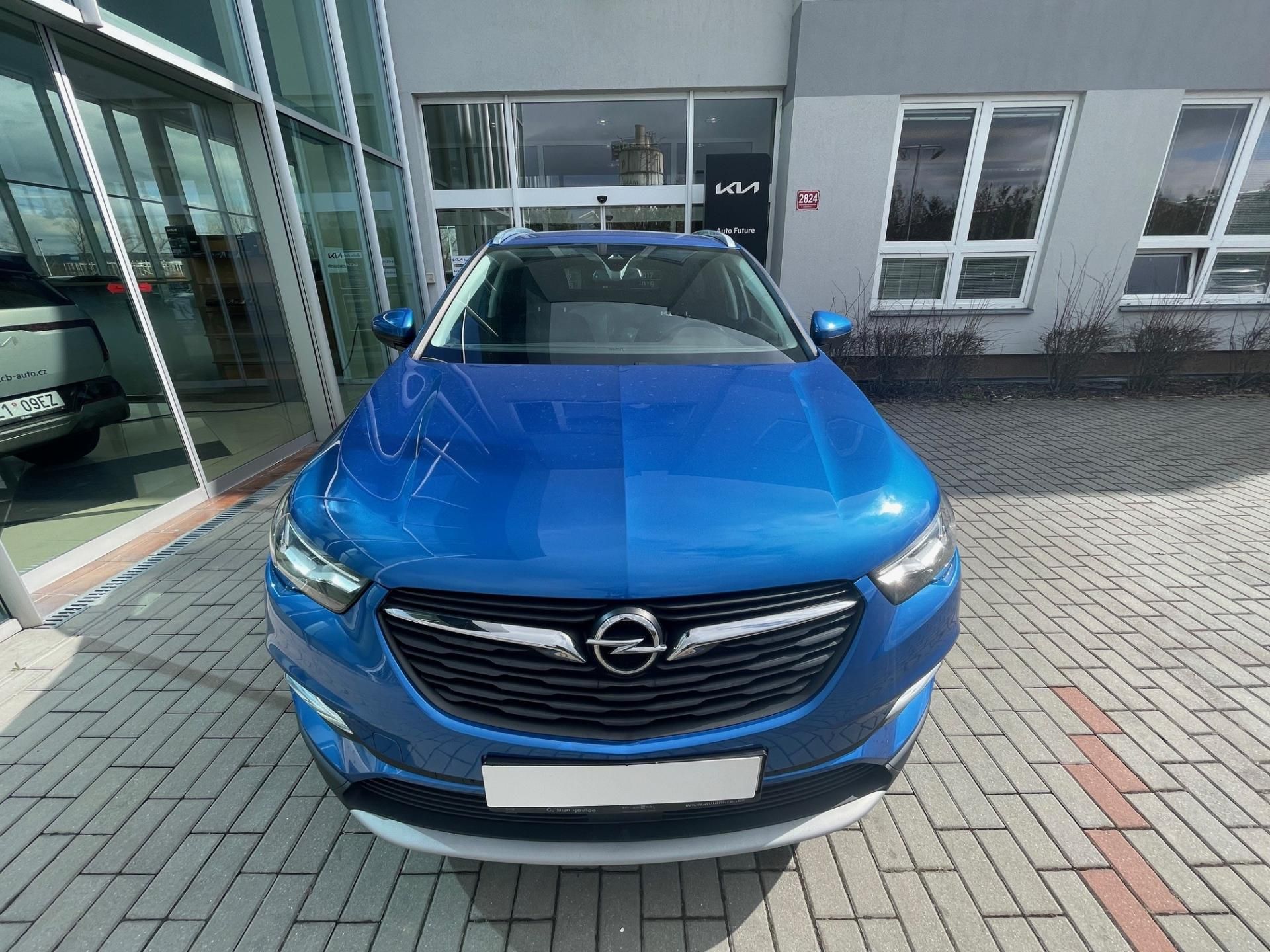 Opel Grandland X, 1.6. CDI 80Kw ČR - fotka 2